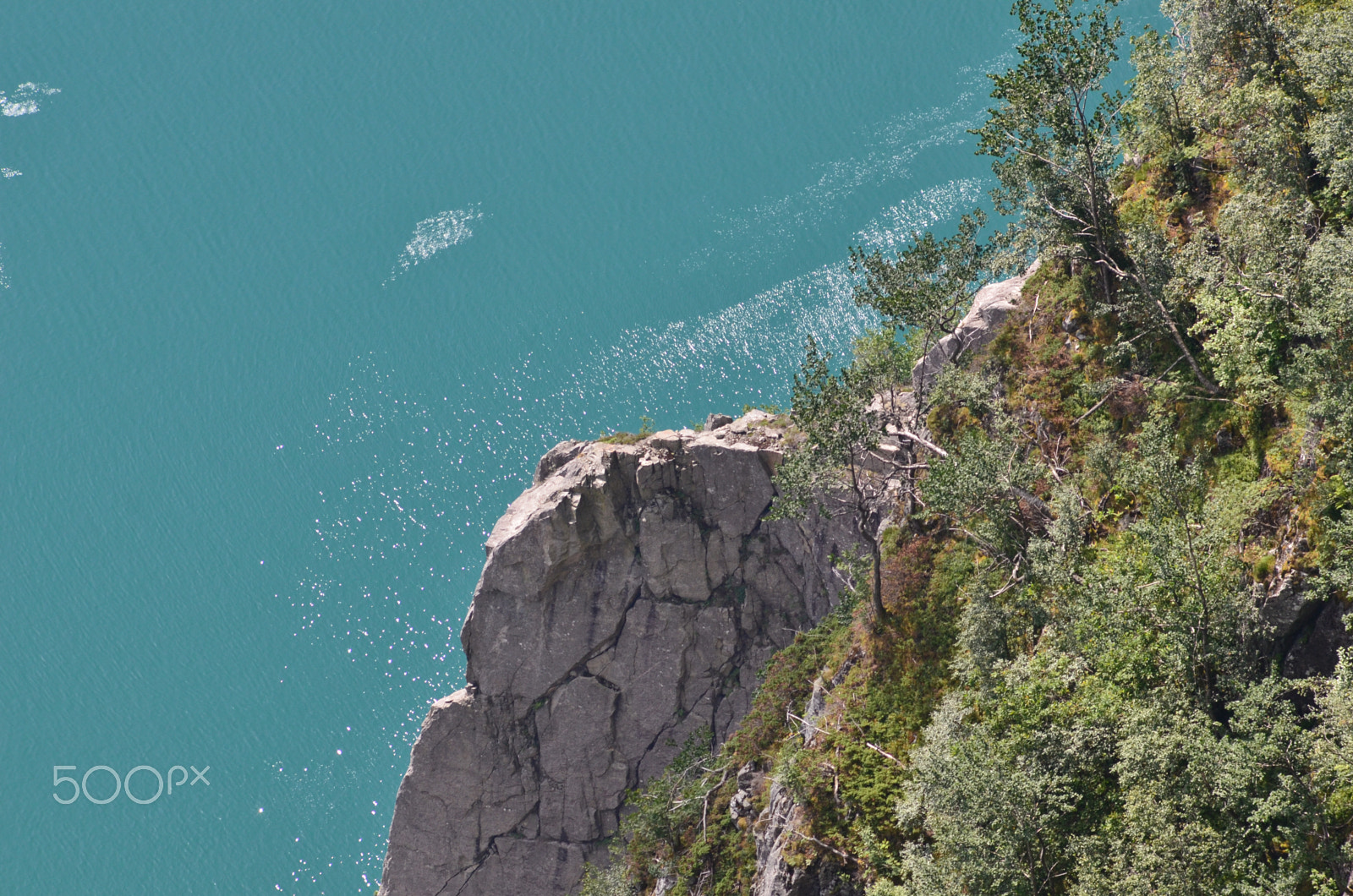 AF Zoom-Nikkor 70-210mm f/4 sample photo. Preikestolen photography