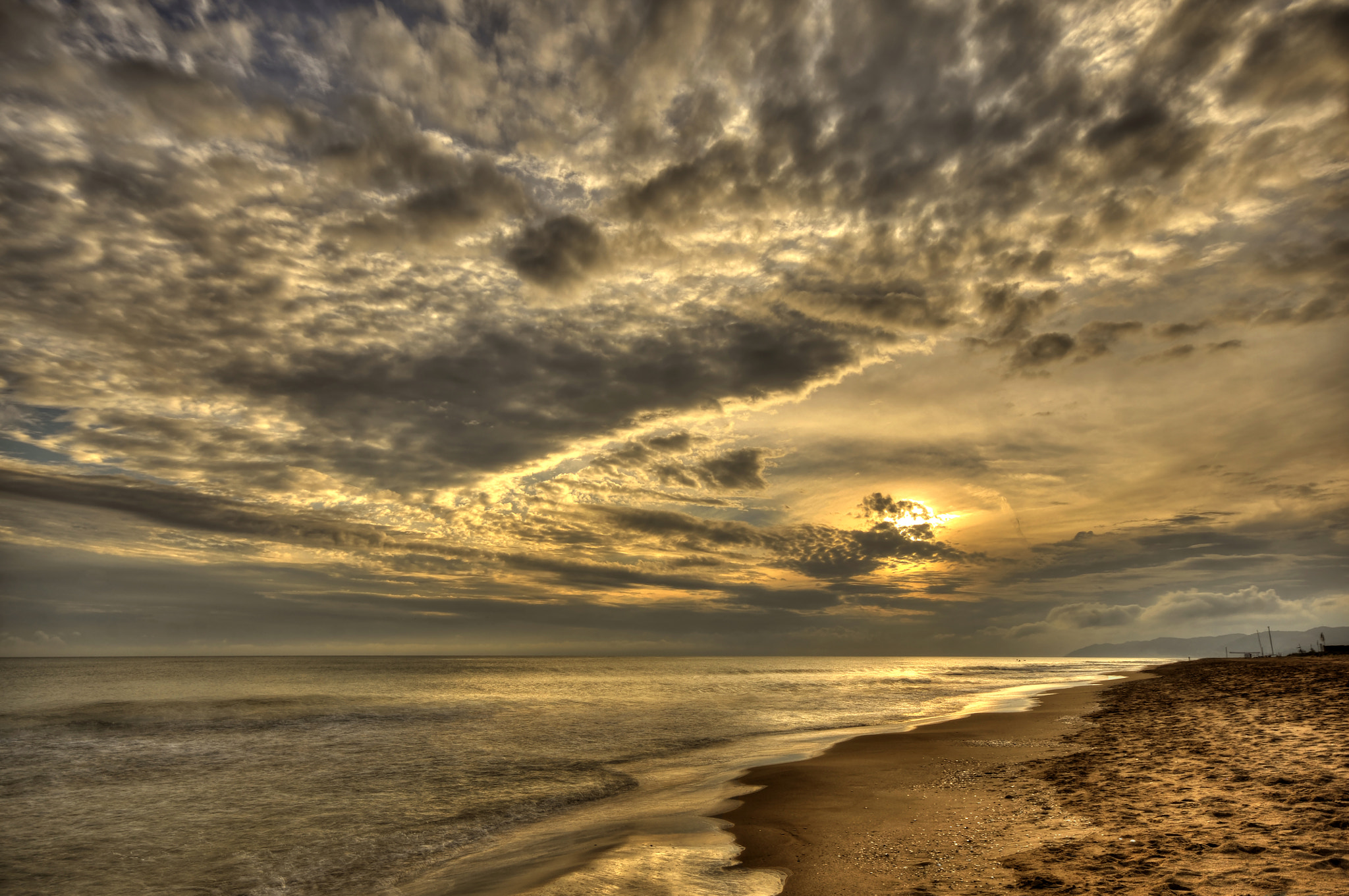 Sigma 10-20mm F4-5.6 EX DC HSM sample photo. La playa photography