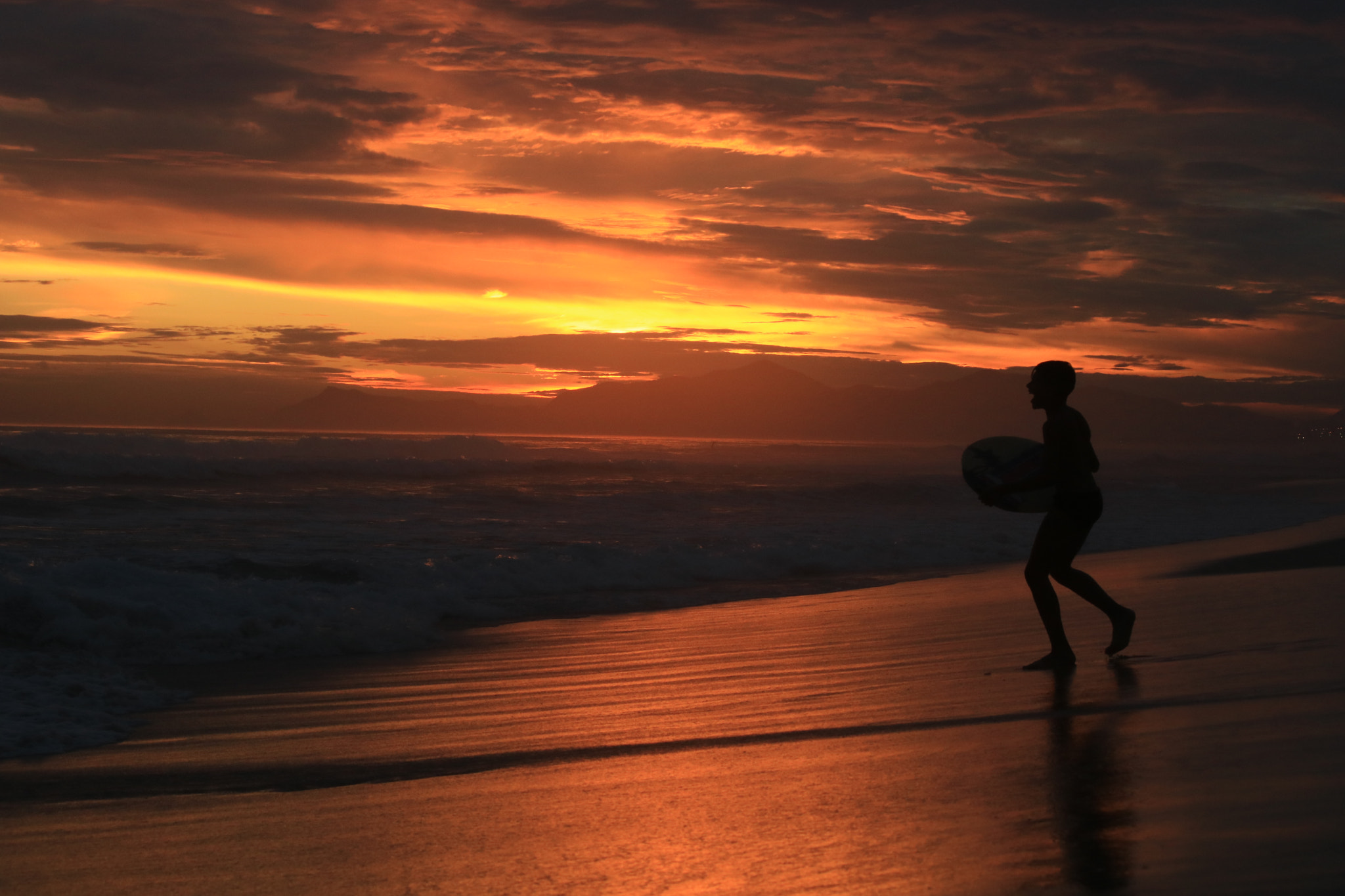 Canon EF-S 55-250mm F4-5.6 IS sample photo. Tonight sunset photography