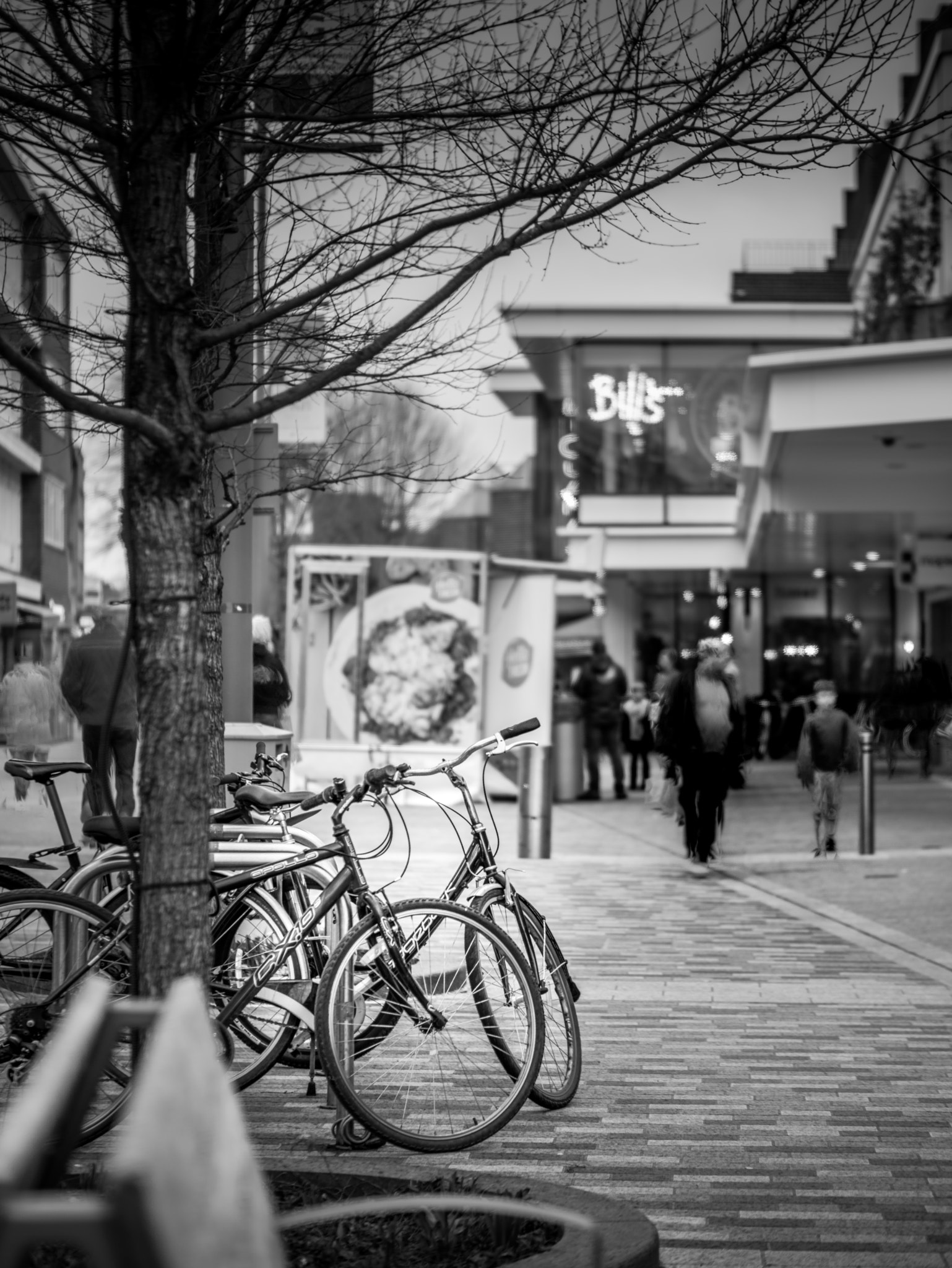 Panasonic Leica DG Nocticron 42.5mm F1.2 ASPH OIS sample photo. Lonely bicycles photography