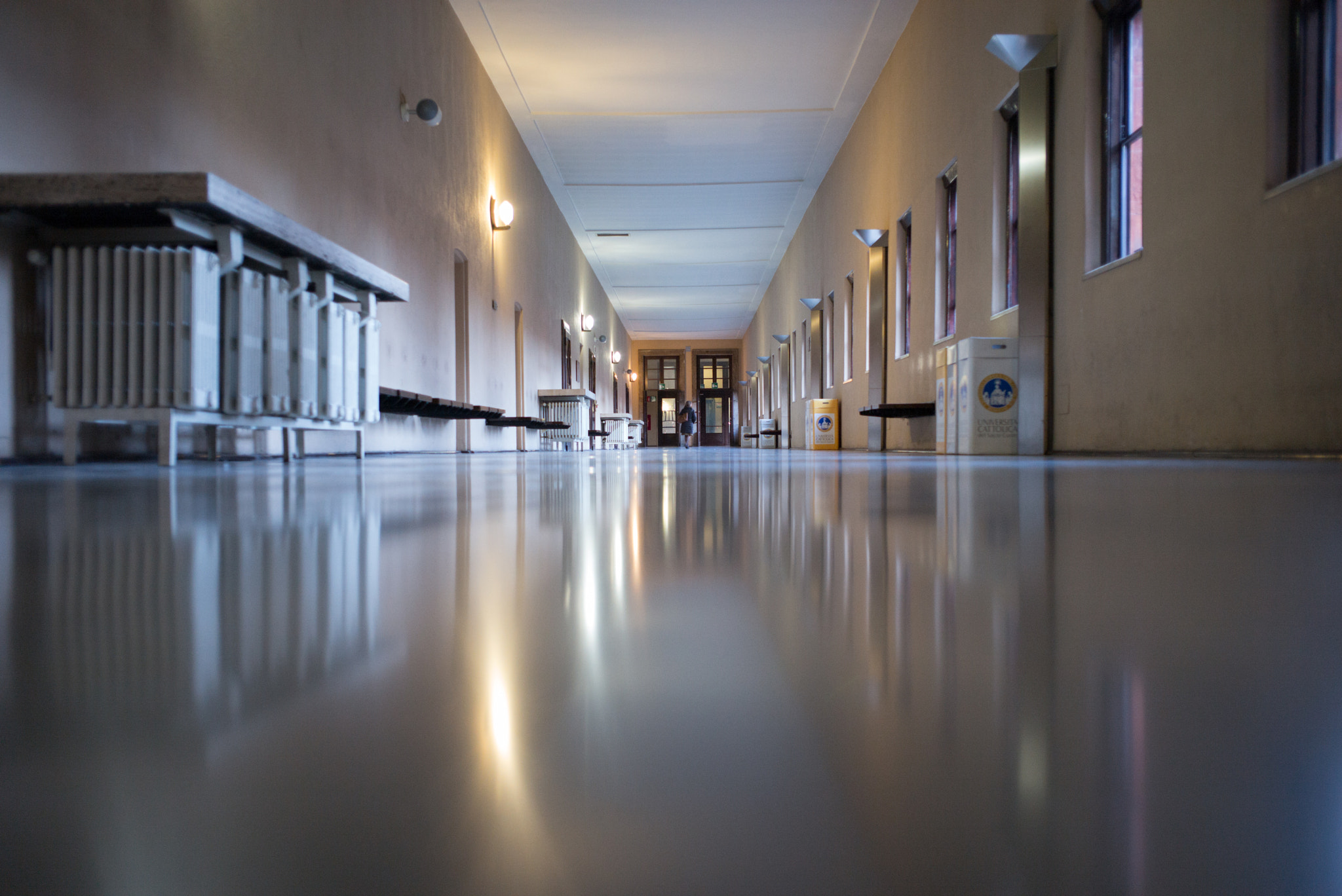Summicron-M 1:2/35 ASPH. sample photo. Corridor photography