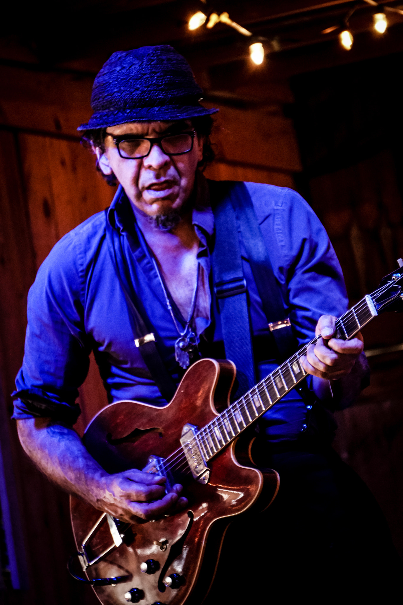 Sony E 55-210mm F4.5-6.3 OSS sample photo. The blues posse photography