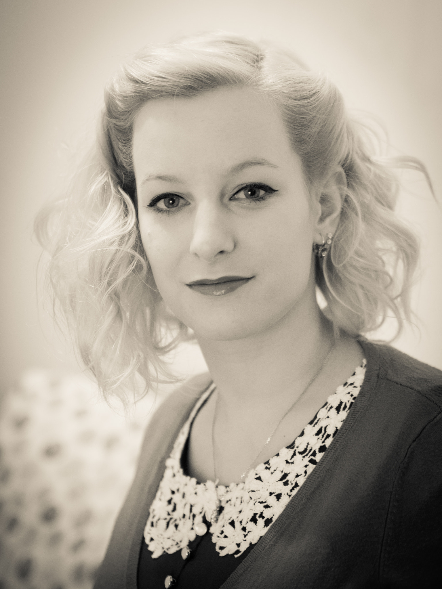 Olympus OM-D E-M5 II + Olympus M.Zuiko Digital 45mm F1.8 sample photo. Pavla photography