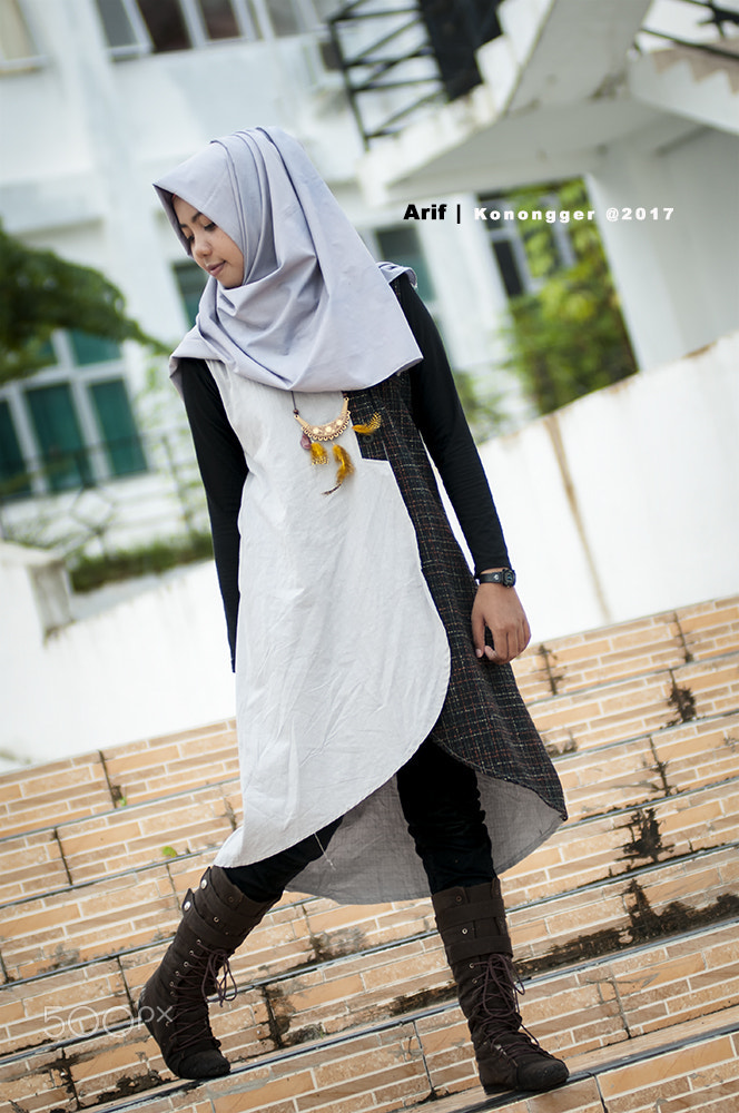 Nikon AF-Nikkor 80-200mm F2.8D ED sample photo. Hijab photography