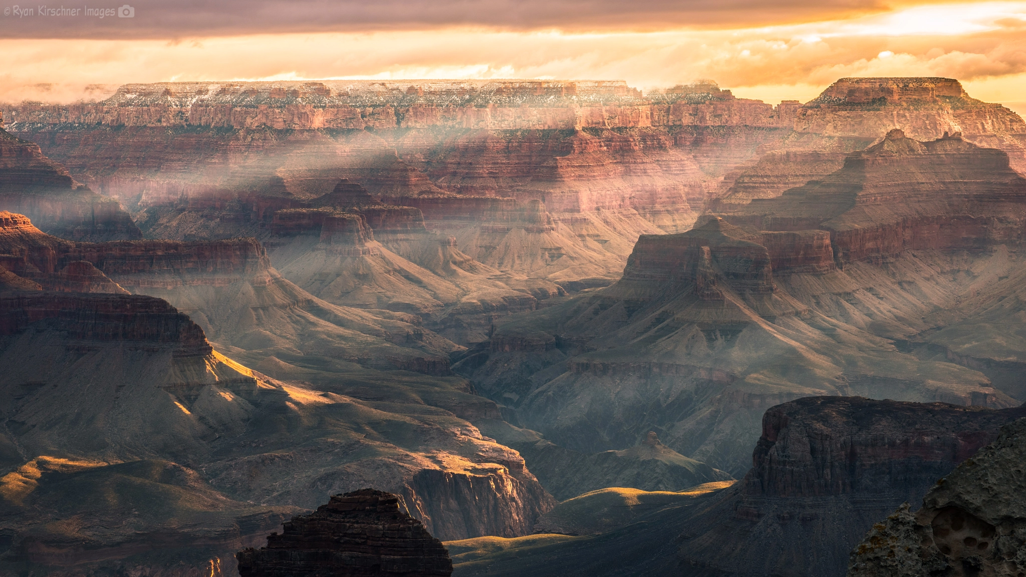 Samsung NX 16-50mm F2.0-2.8 S ED OIS sample photo. Morning light on the grand canyon photography