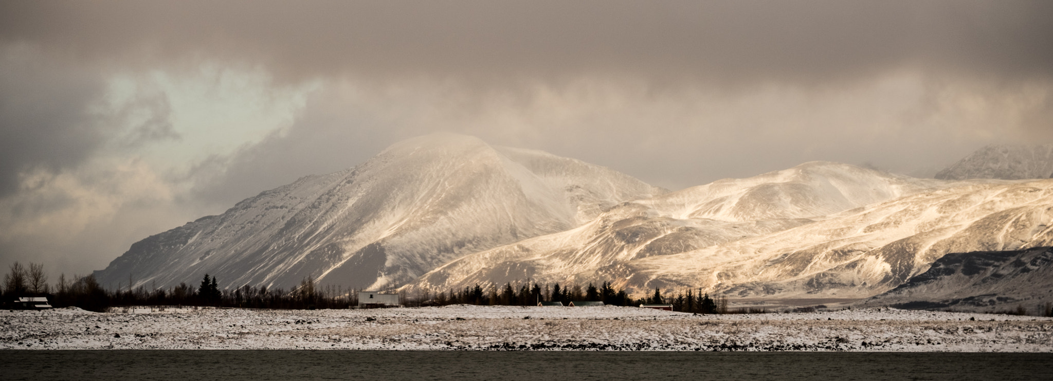 Fujifilm X-T2 sample photo. Winter day in iceland photography