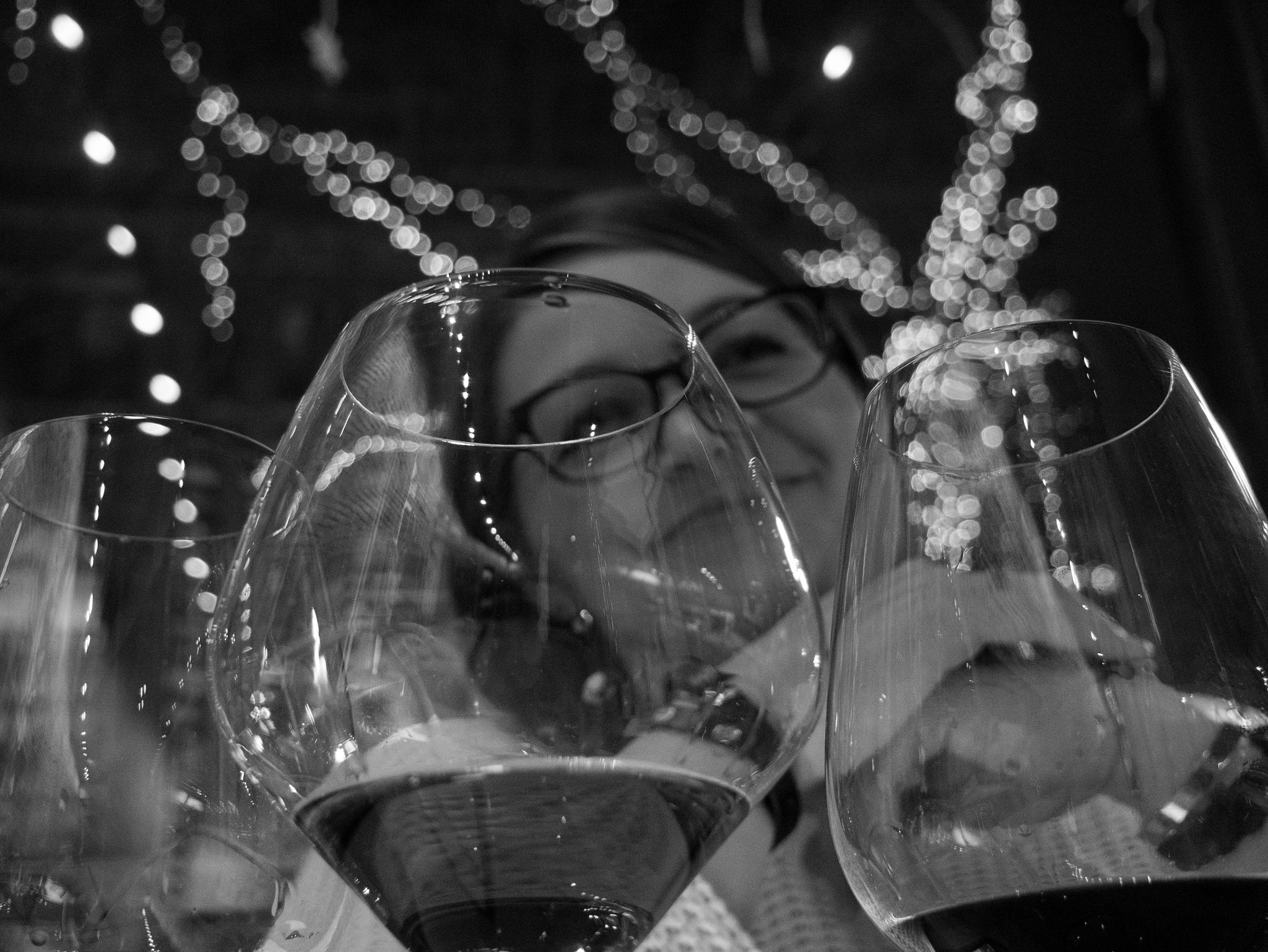 Panasonic Lumix DMC-G85 (Lumix DMC-G80) sample photo. Love and wine photography