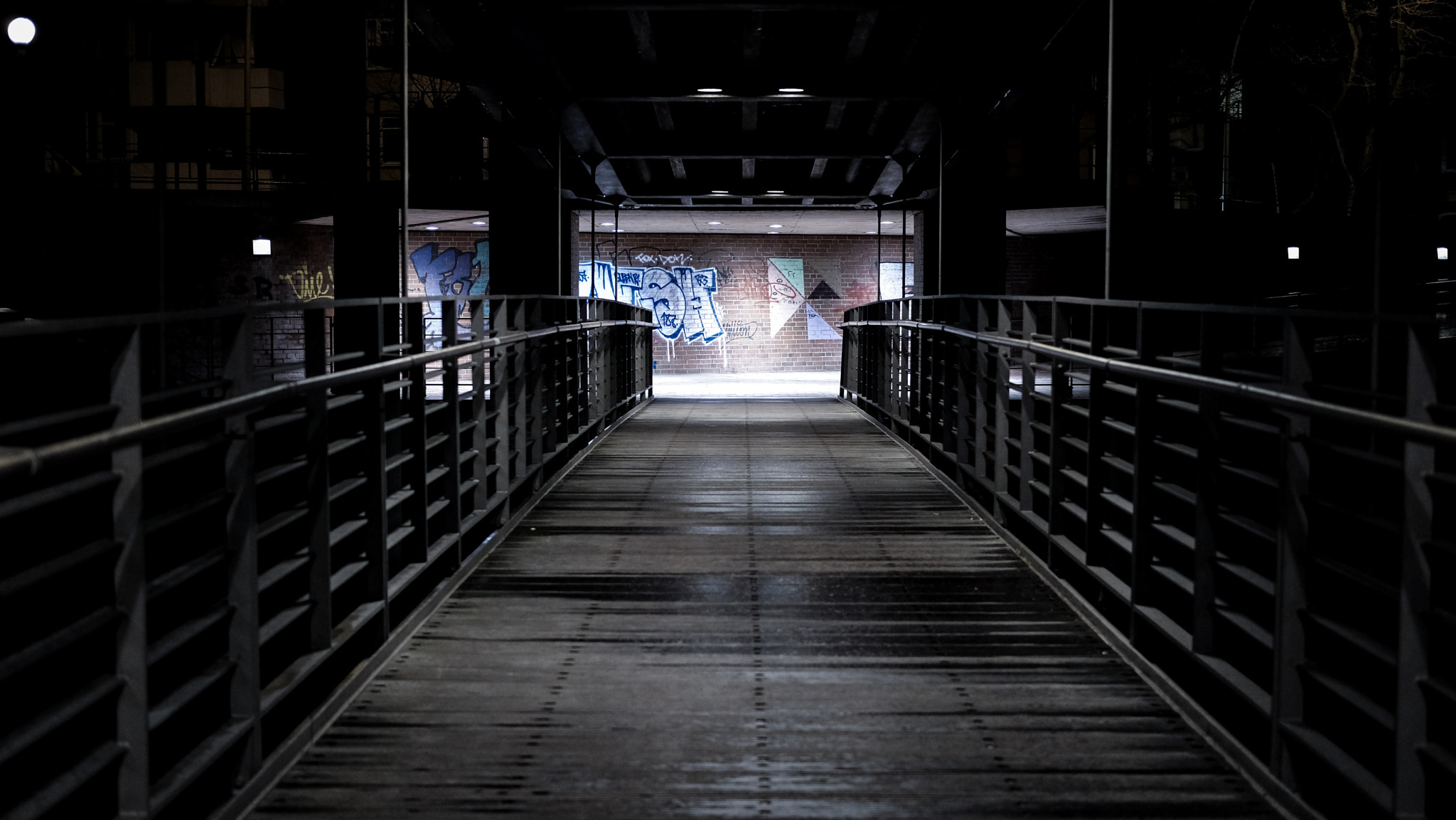 Fujifilm X-T20 + Fujifilm XF 35mm F2 R WR sample photo. The graffiti way photography