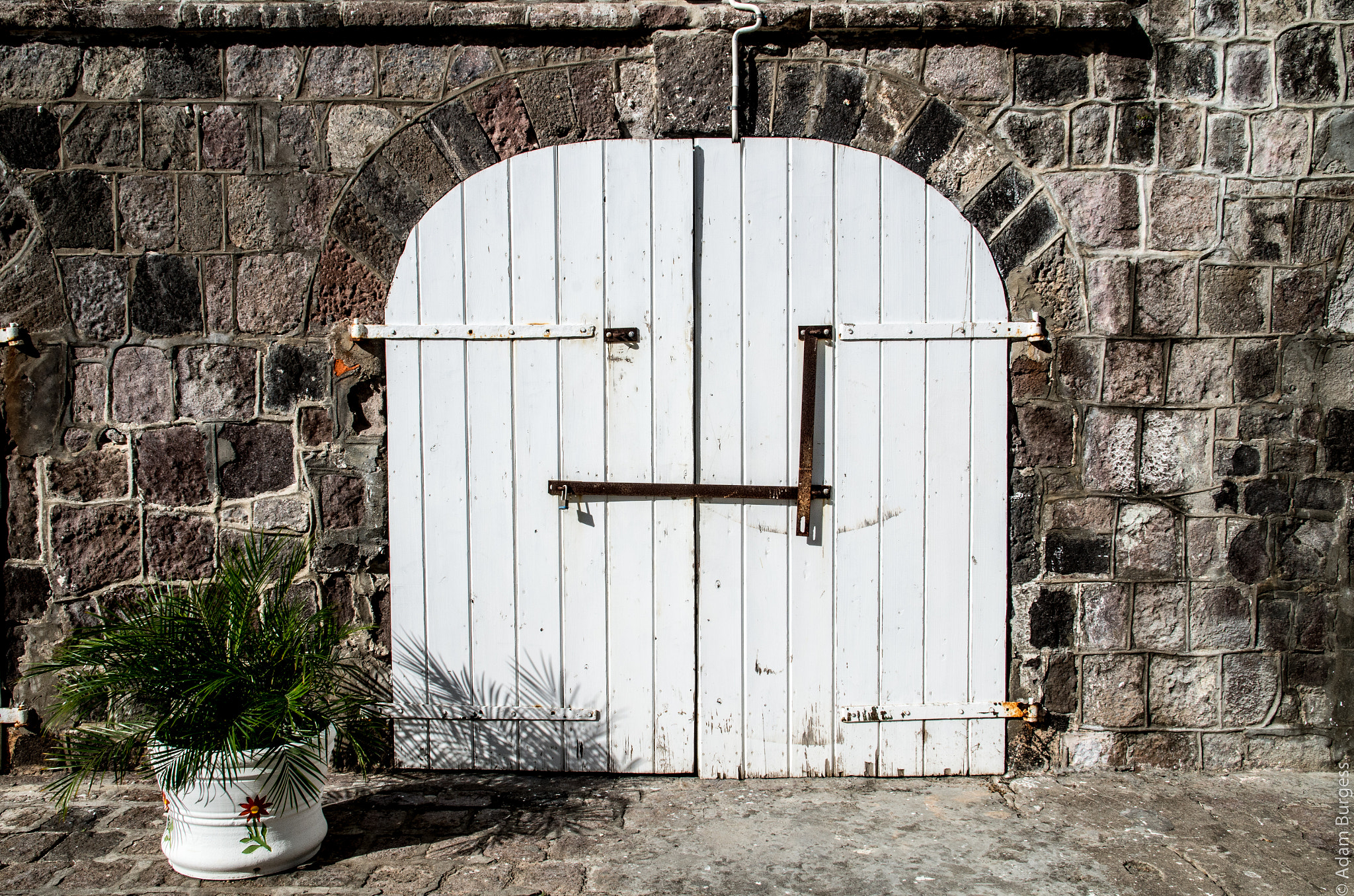 Sigma 17-70mm F2.8-4 DC Macro HSM | C sample photo. Plantation doors photography