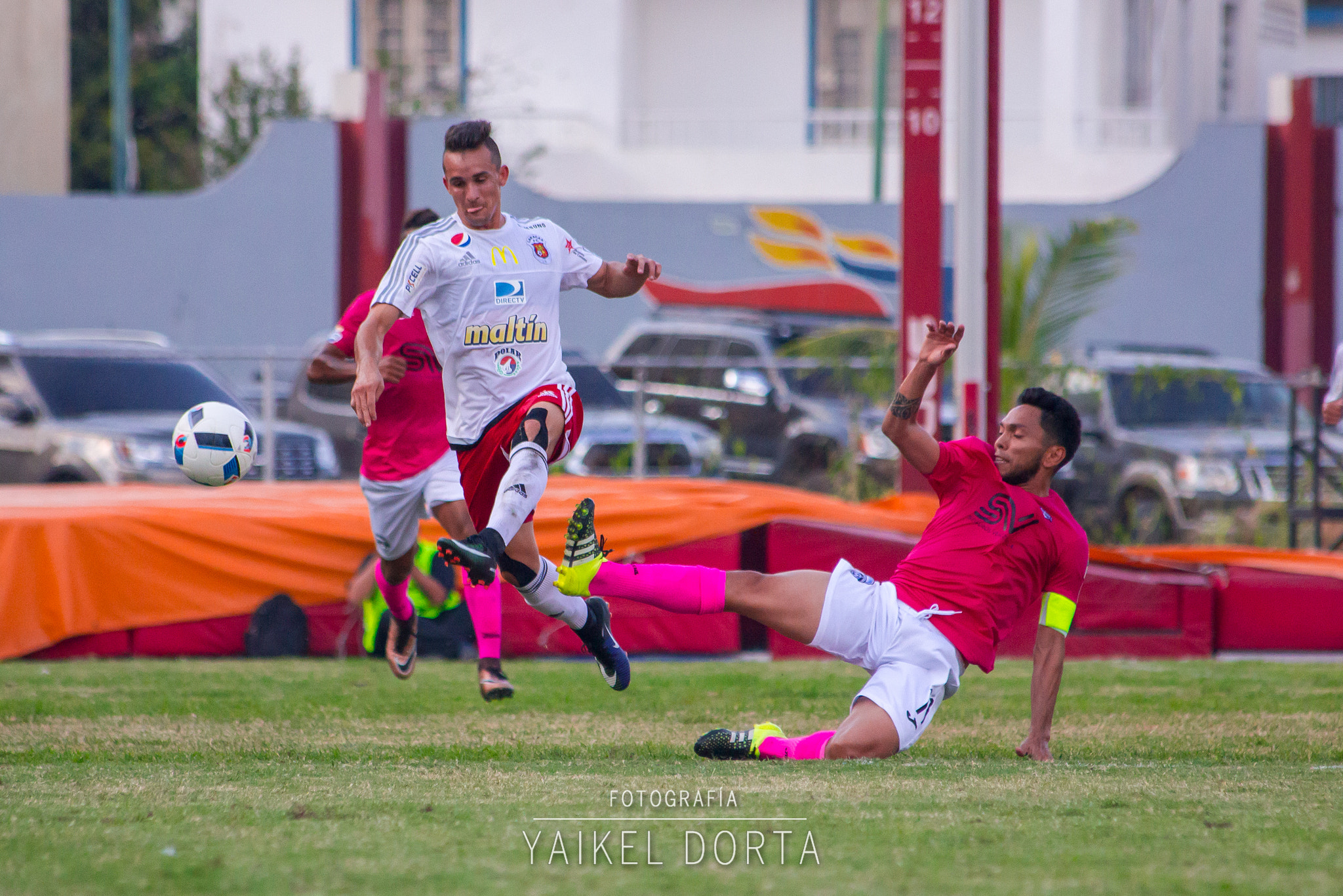 Canon EF 70-300mm F4-5.6 IS USM sample photo. Metropolitanos fc 1-1 caracas fc photography