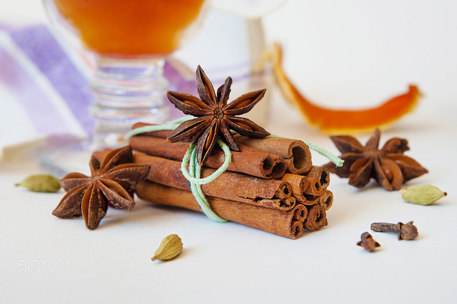 Nikon D700 + Sigma 24-70mm F2.8 EX DG Macro sample photo. Set for mulled wine on white background photography