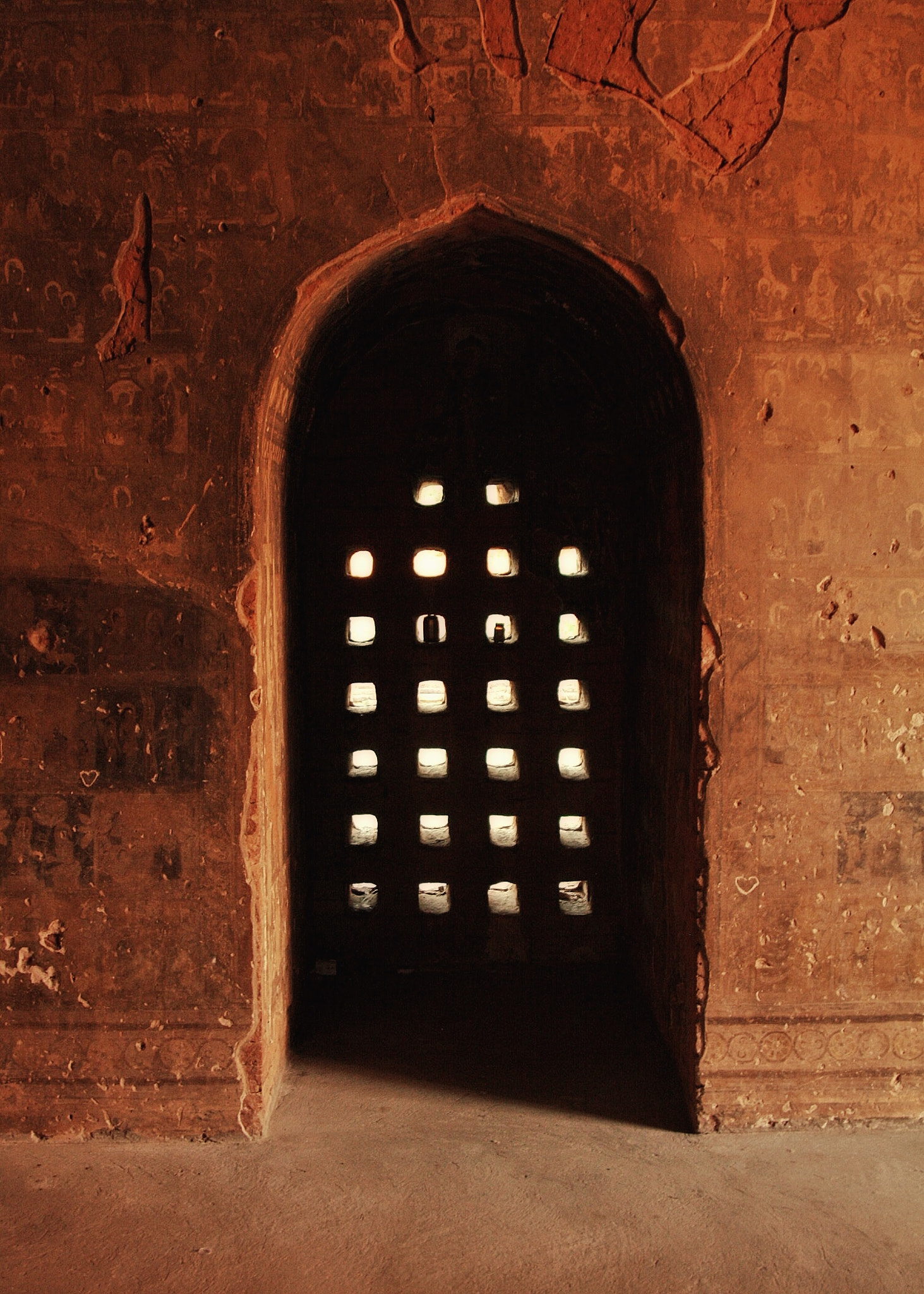 Canon EOS 450D (EOS Rebel XSi / EOS Kiss X2) sample photo. Unknown stupa in bagan, burma. photography