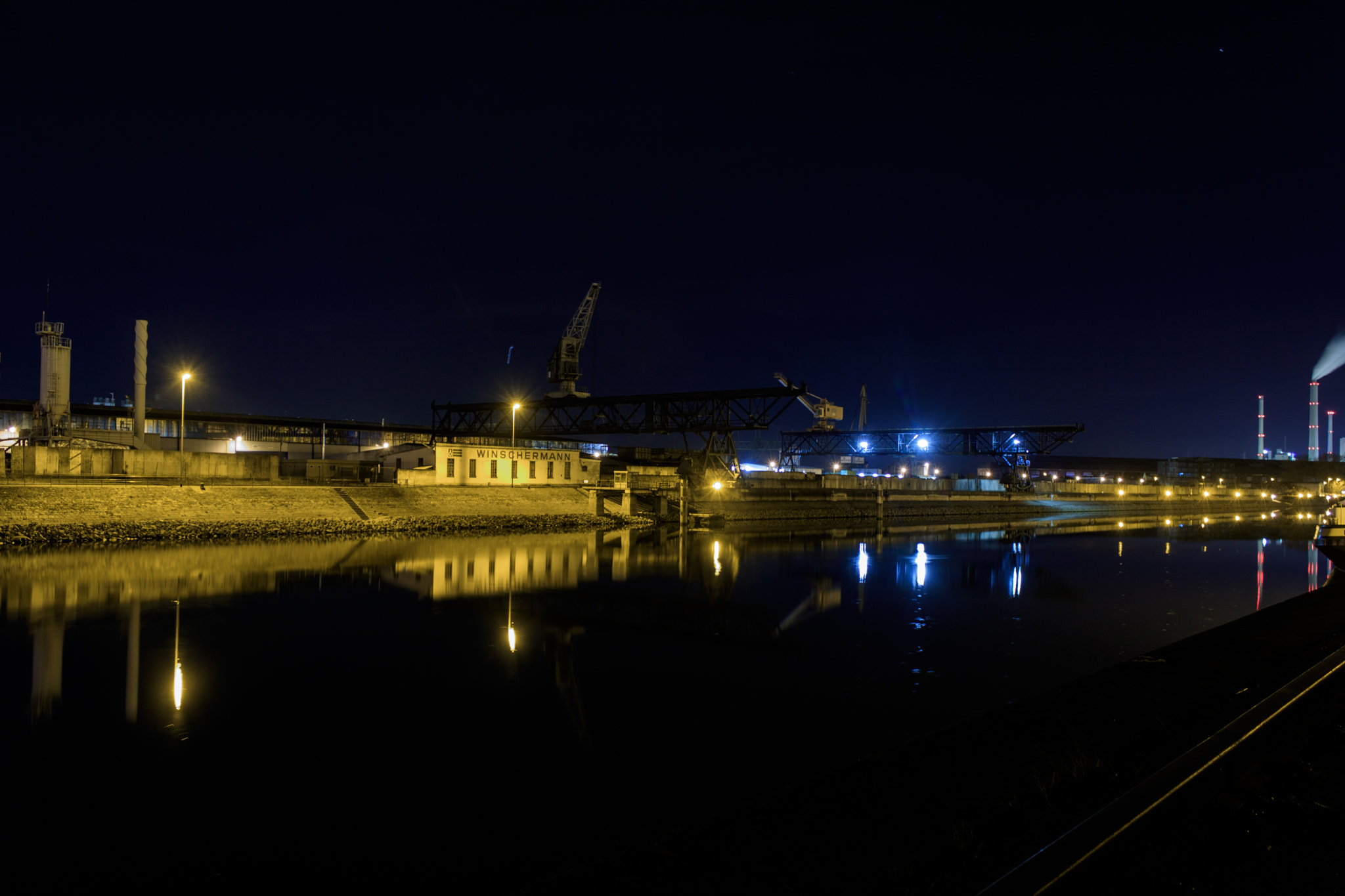 Canon EOS 760D (EOS Rebel T6s / EOS 8000D) sample photo. Rheinhafen photography