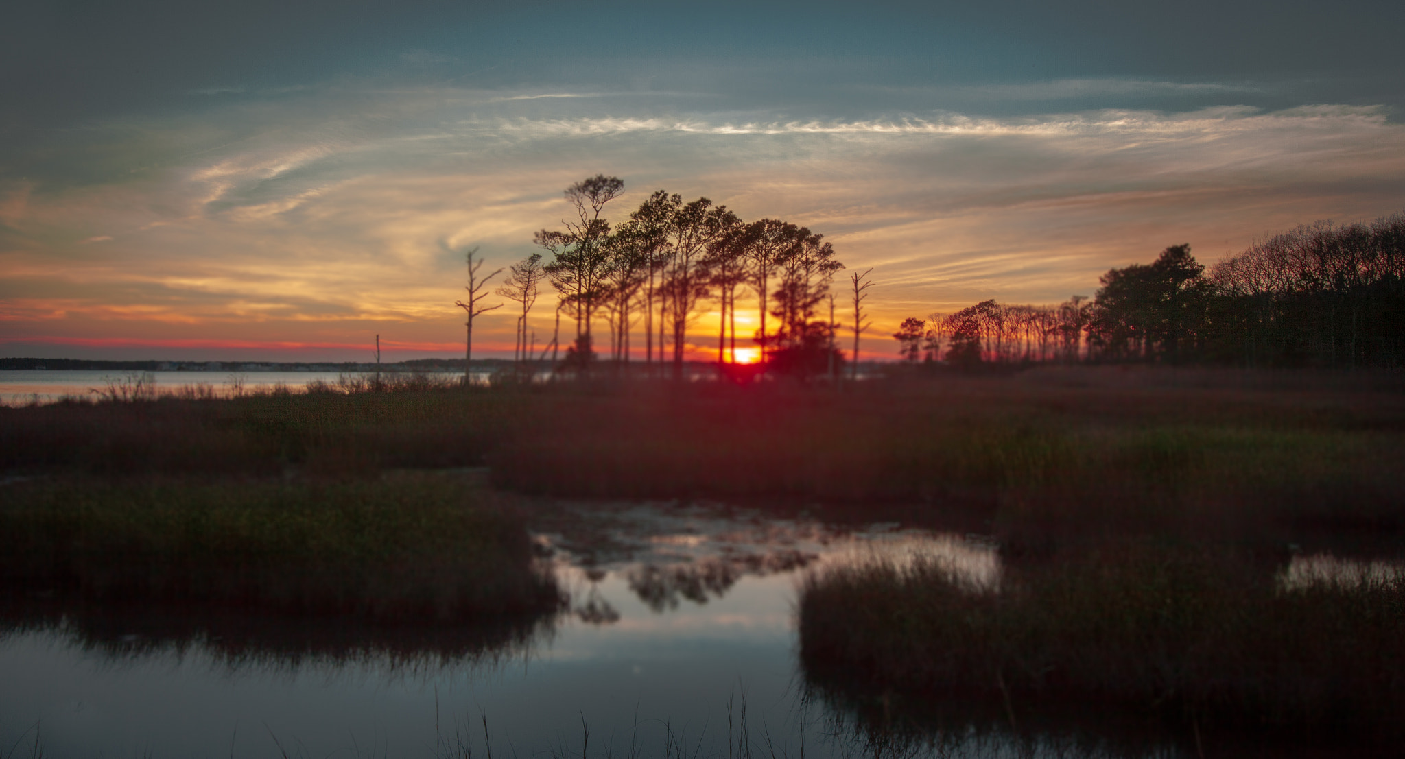 Canon EOS 5D Mark II sample photo. Sunset on isle of wight, md photography