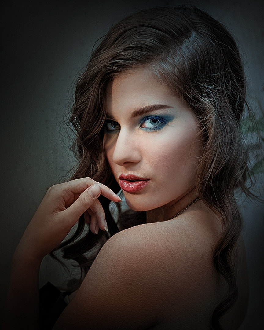 Canon EOS 5DS sample photo. Goosebumps photography