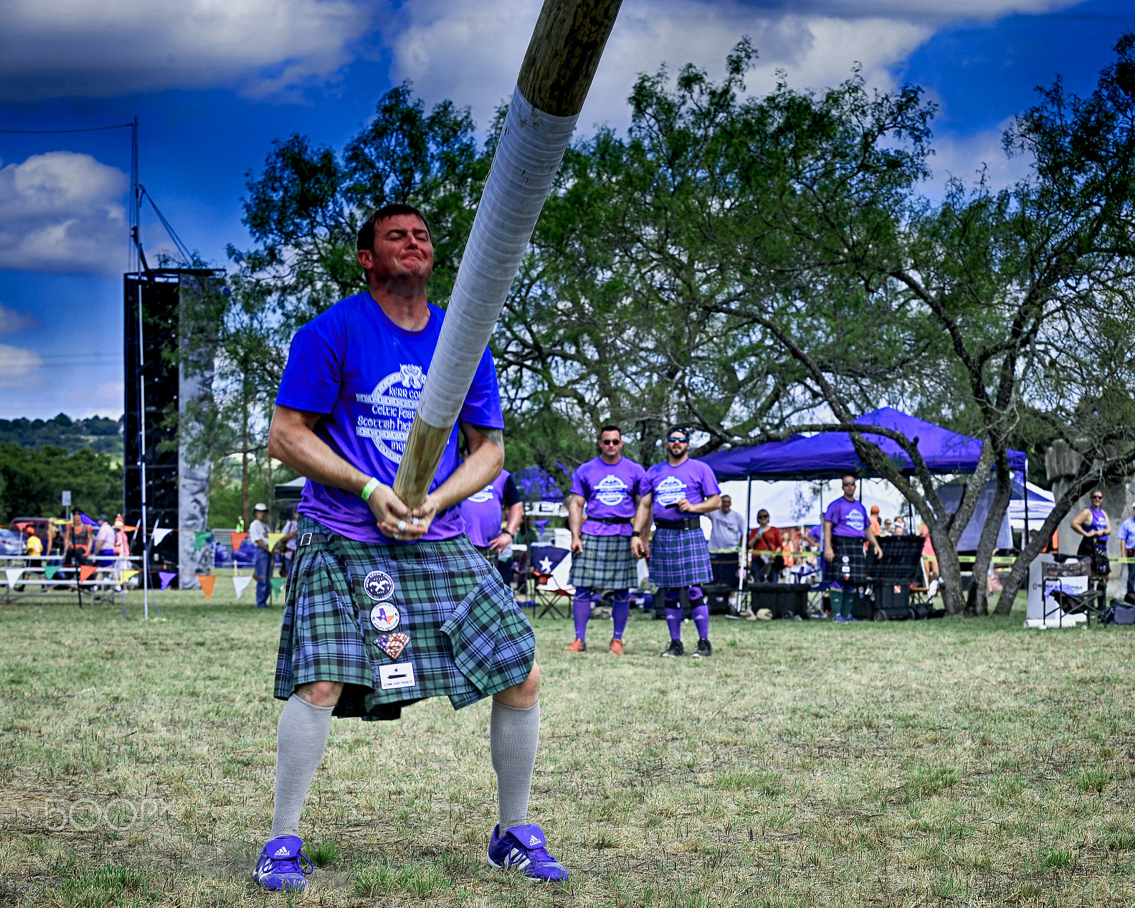 Nikon D3 sample photo. Pole tosser angle photography