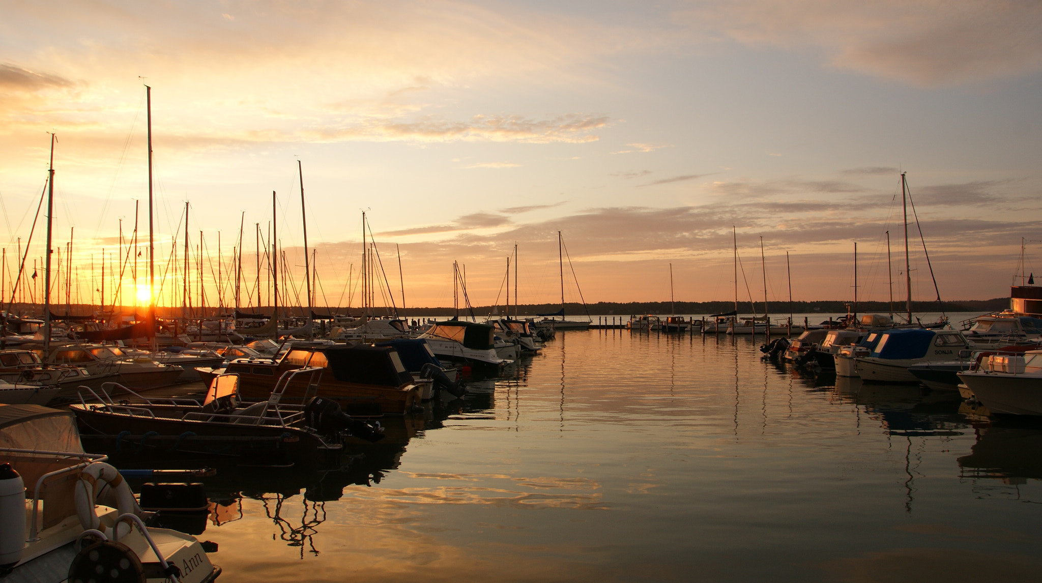 Sony DT 16-105mm F3.5-5.6 sample photo. Alands  photography