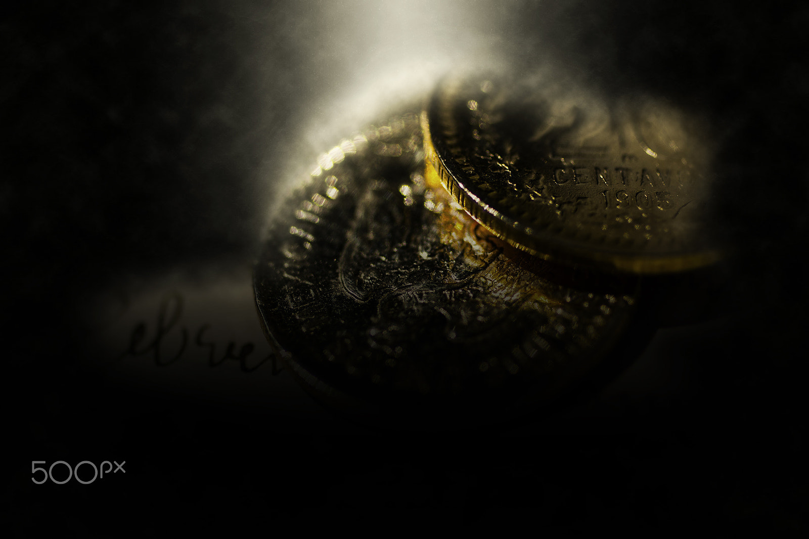 Canon EOS 70D + Canon EF 50mm F2.5 Macro sample photo. Monedas photography