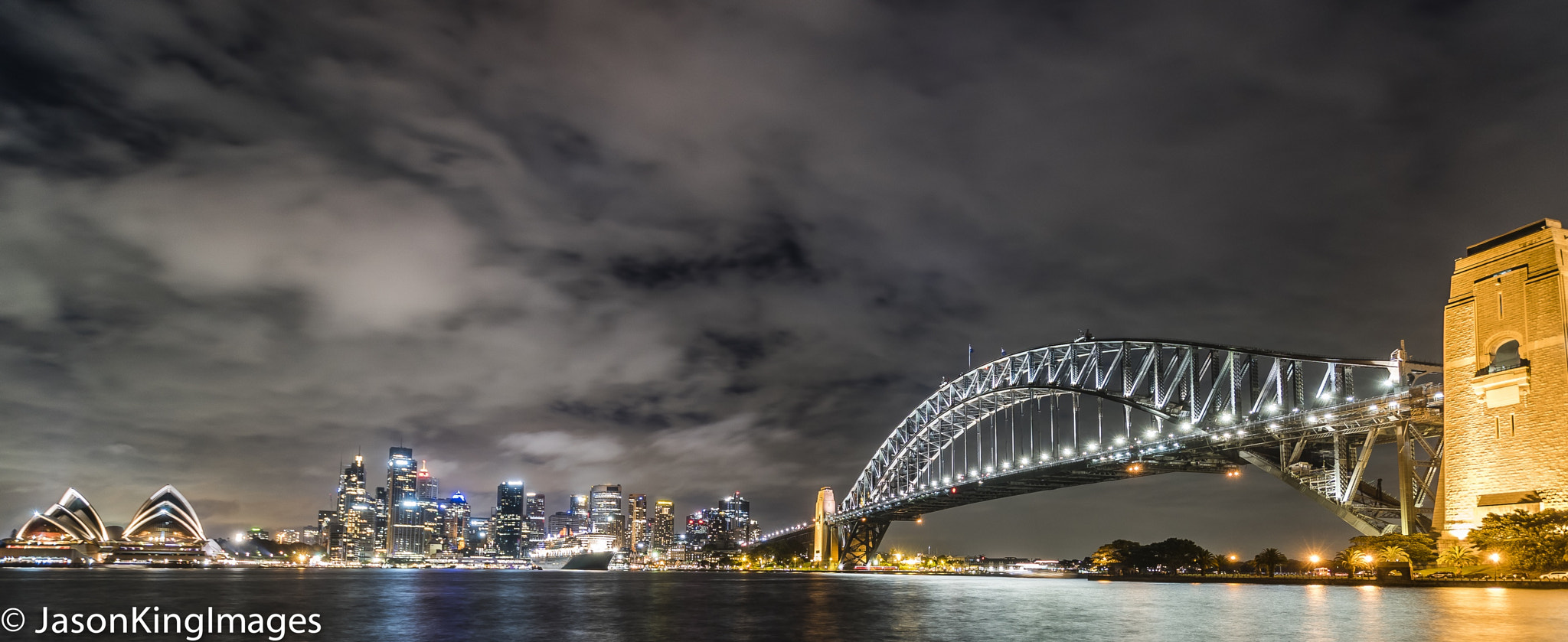 Nikon D810 + Sigma 10-20mm F3.5 EX DC HSM sample photo. Sydney skyline photography