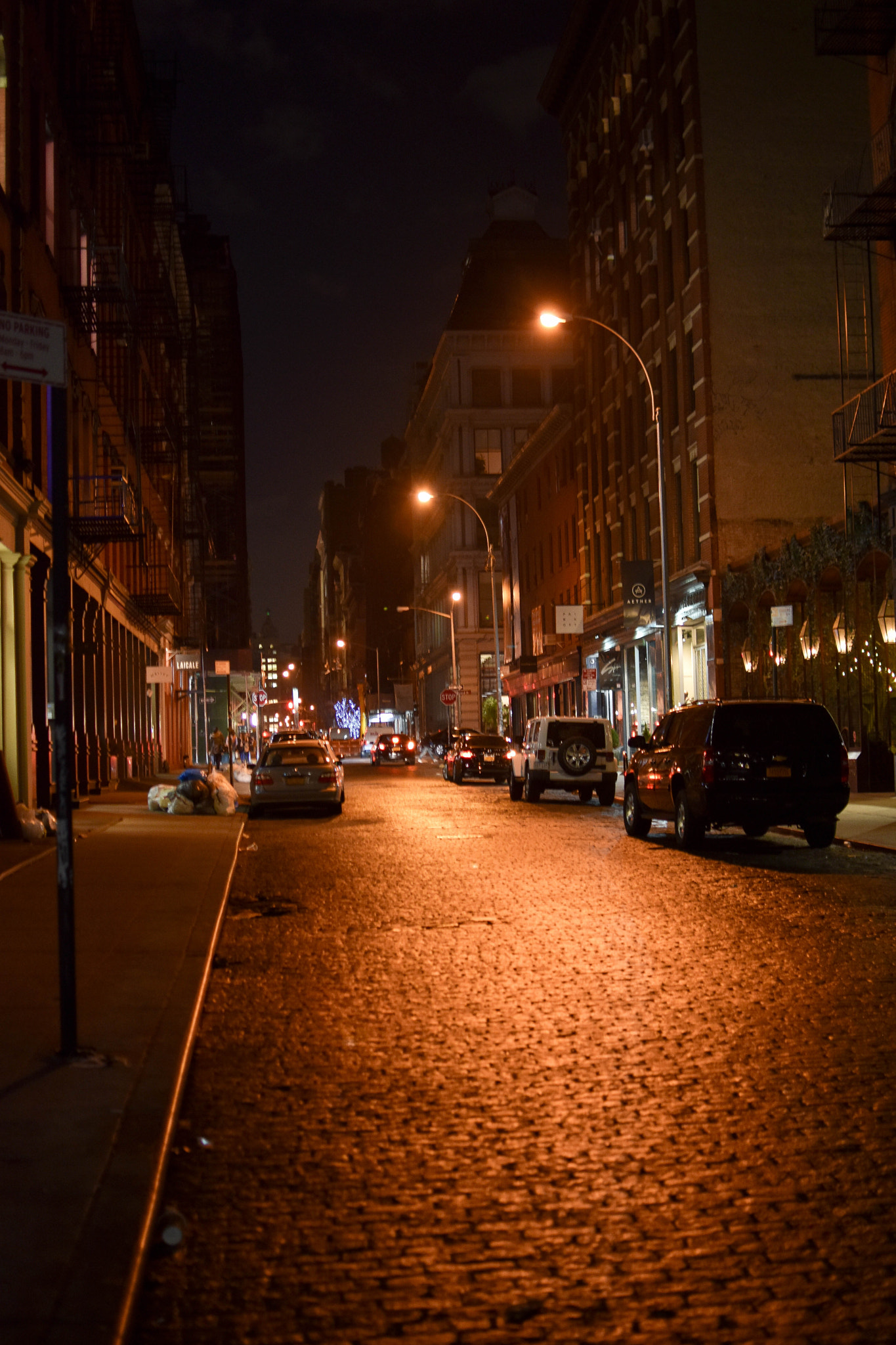 Nikon D5600 sample photo. Soho street photography