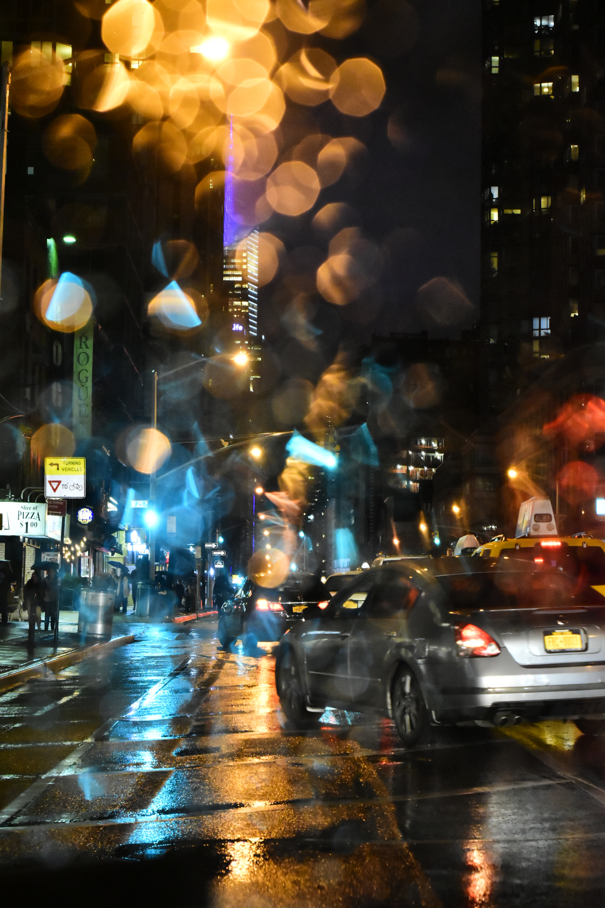 Nikon D5500 + Nikon AF-S Nikkor 50mm F1.4G sample photo. A splash of bokeh photography