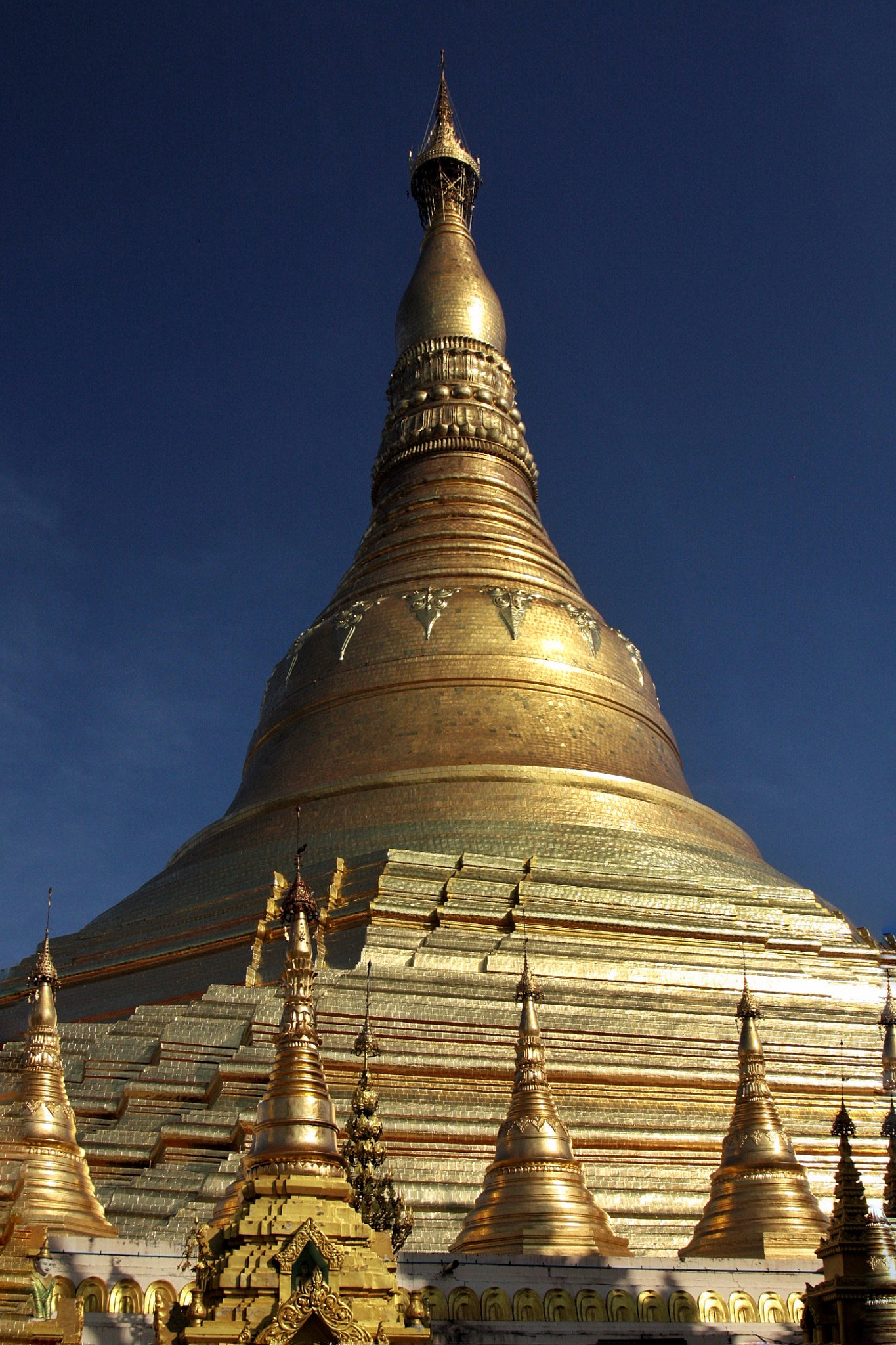 Canon EOS 450D (EOS Rebel XSi / EOS Kiss X2) sample photo. Shwedagon pagoda, yangon, burma. photography