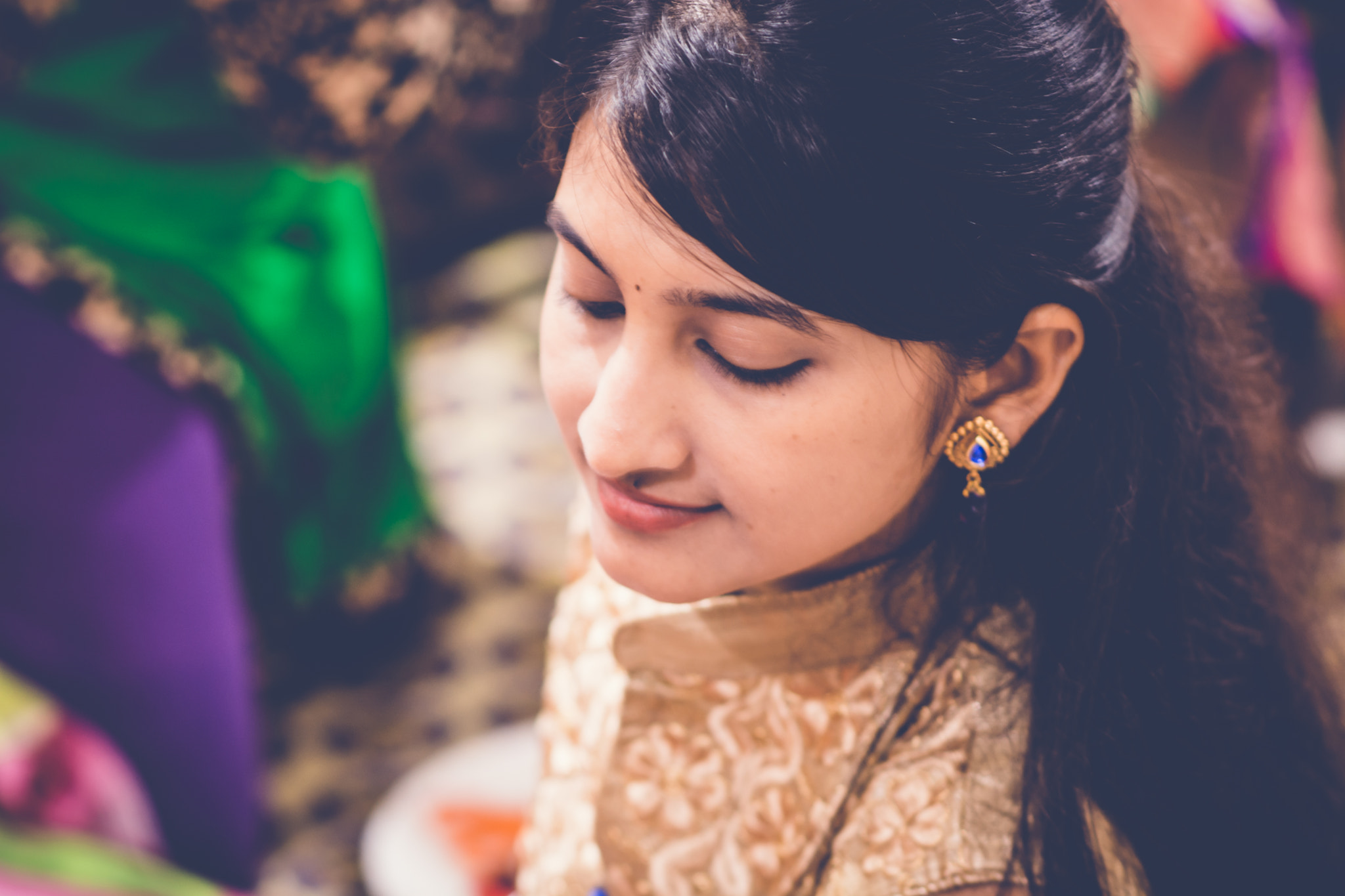 Nikon D5200 + Nikon AF-S Nikkor 85mm F1.8G sample photo. Mehndi pics photography