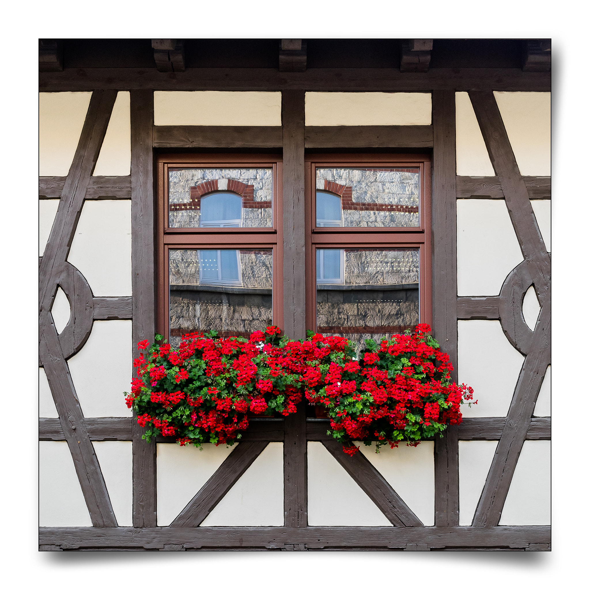 Sigma 17-50mm F2.8 EX DC HSM sample photo. Facade design photography
