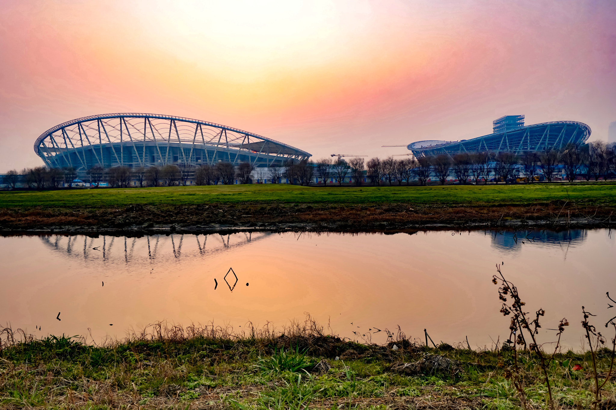 Sony a6300 + Sony Vario-Tessar T* FE 16-35mm F4 ZA OSS sample photo. Stadium of suzhou industrial park.jpg photography