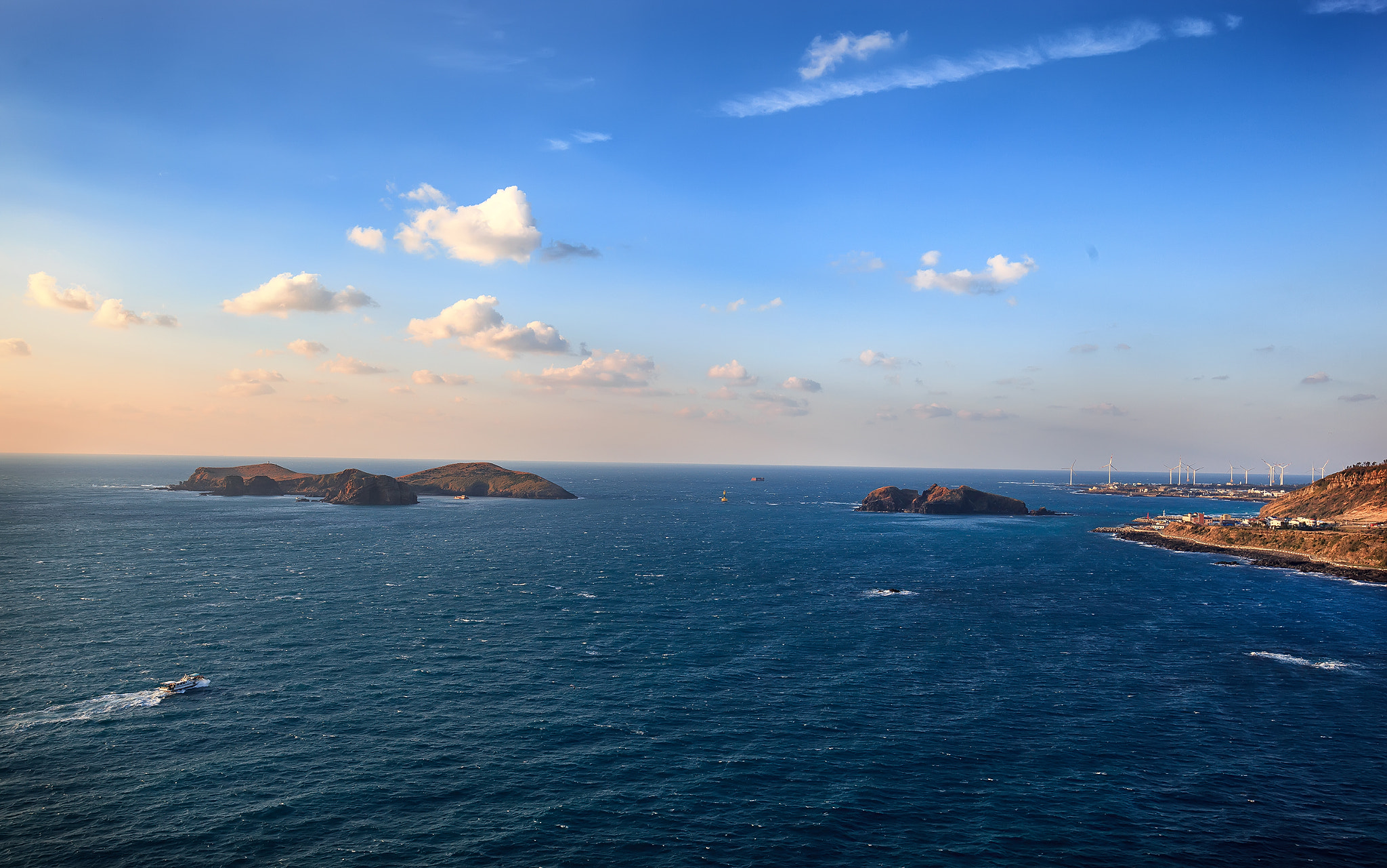 Canon EF 16-35mm F2.8L USM sample photo. Jeju island photography