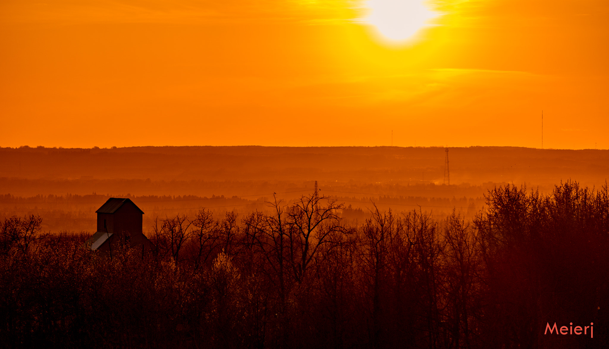 Sony a6300 + Sony E 55-210mm F4.5-6.3 OSS sample photo. Ridge to ridge photography