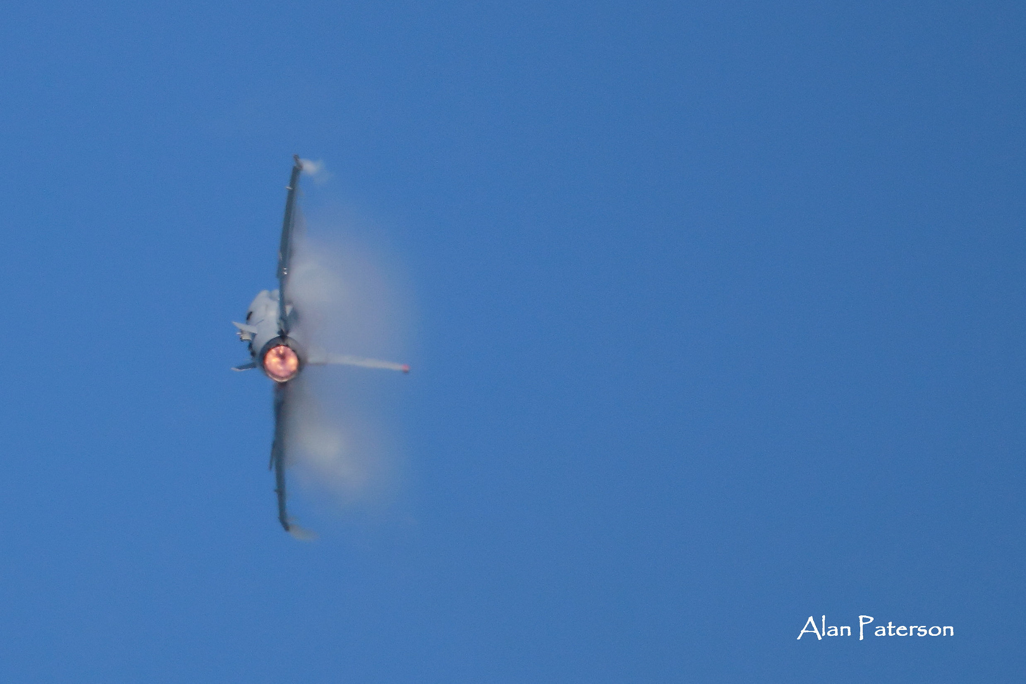 Canon EOS 60D sample photo. F-16 afterburner photography