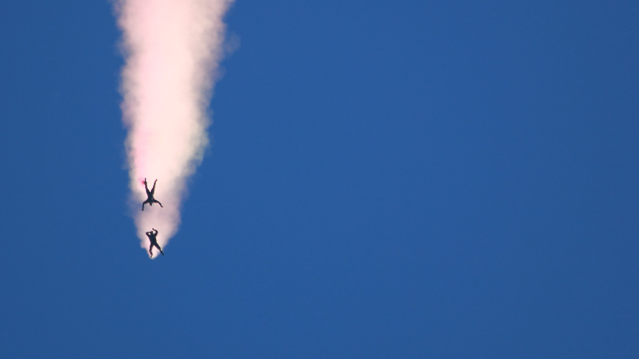 Tamron SP 150-600mm F5-6.3 Di VC USD sample photo. Skydiving photography