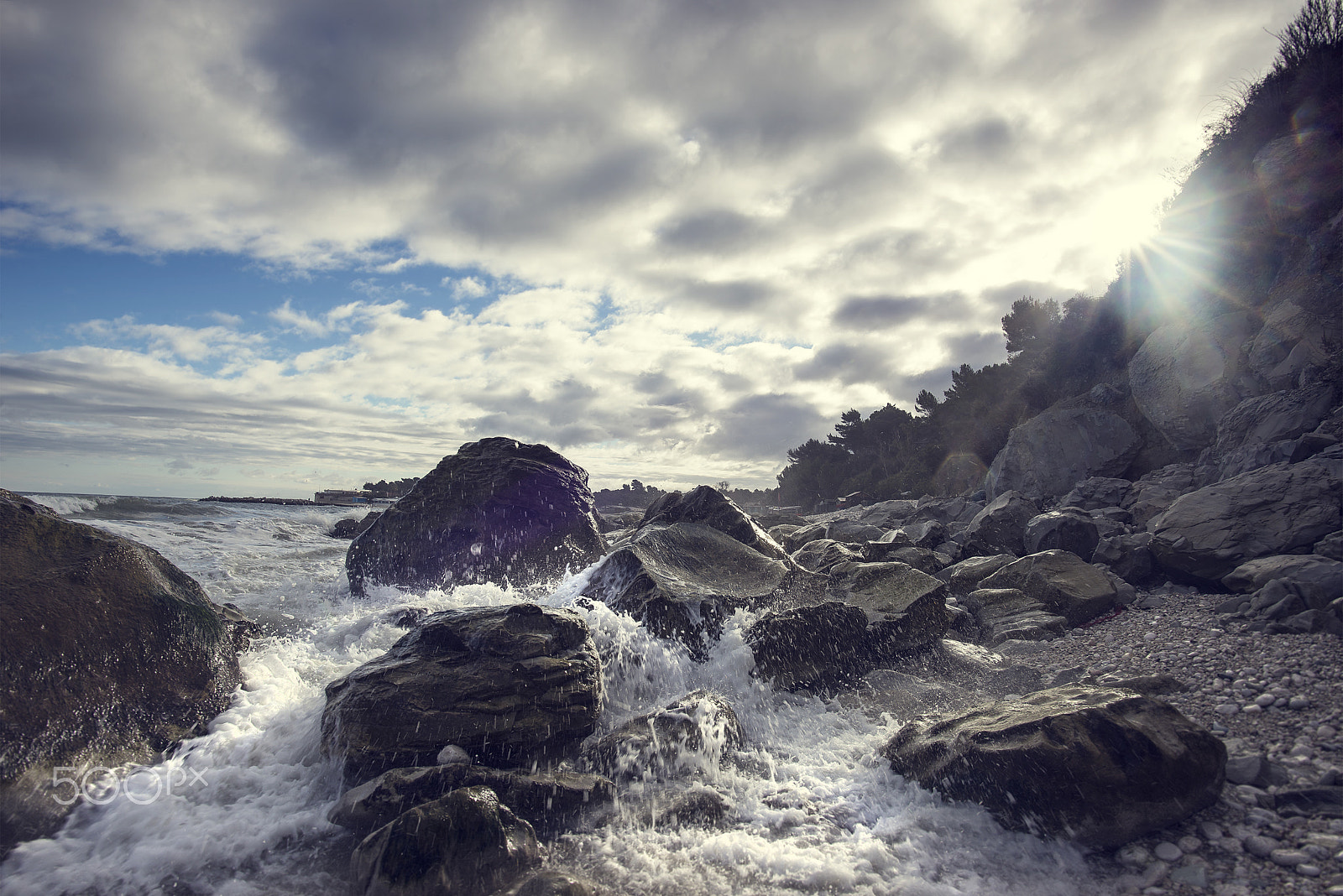 Nikon D610 + Nikon AF-S Nikkor 20mm F1.8G ED sample photo. Natural fountain photography