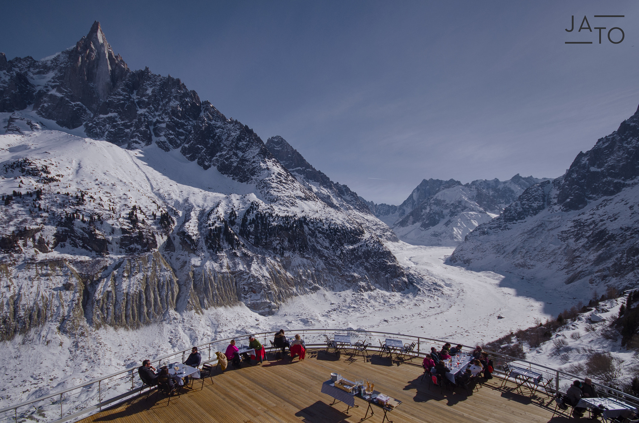 Sigma 10-20mm F4-5.6 EX DC HSM sample photo. Restaurant with views photography