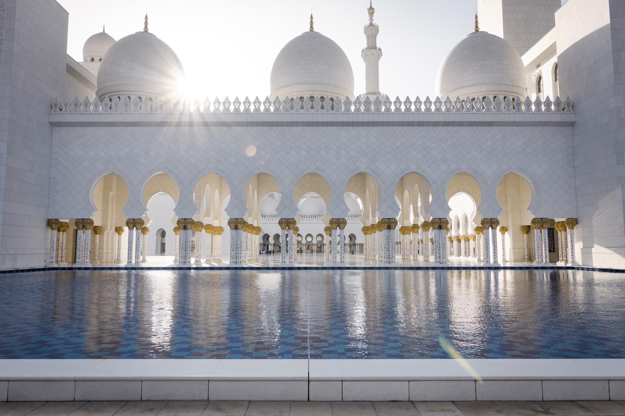 Sony SLT-A65 (SLT-A65V) sample photo. One stunning day at the sheikh zayed grand mosque photography