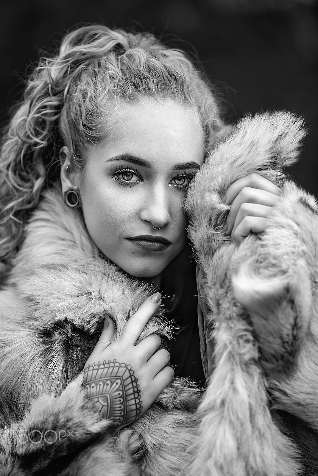 Sigma 150mm F2.8 EX DG Macro HSM sample photo. Sophie jane xiii photography
