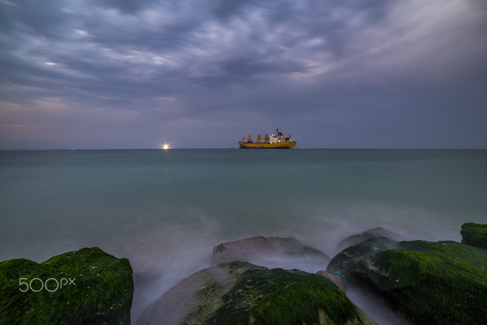 Samyang 14mm F2.8 ED AS IF UMC sample photo. Seascape photography