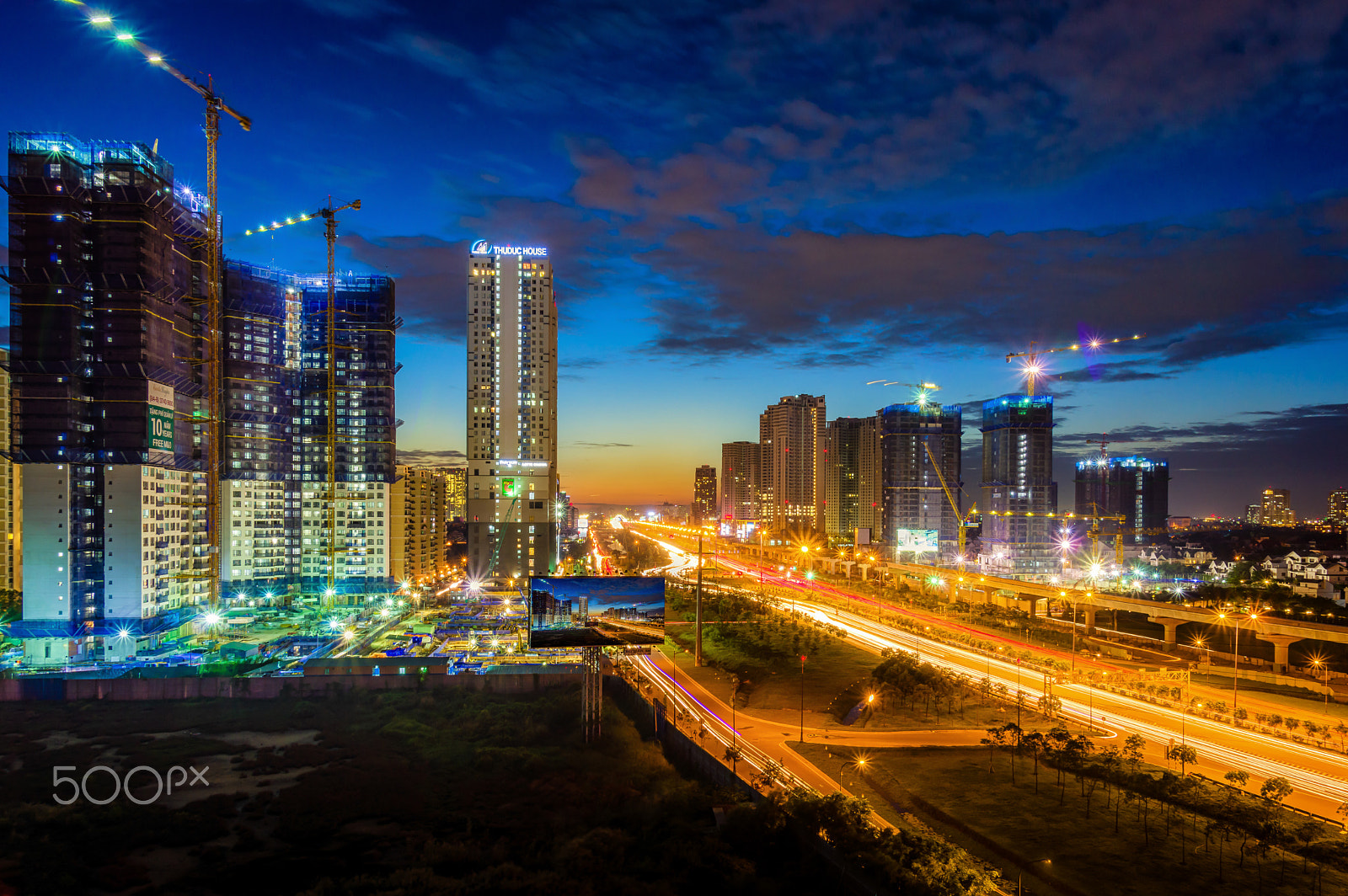 Sigma 17-50mm F2.8 EX DC HSM sample photo. End of day is the beginning of night photography