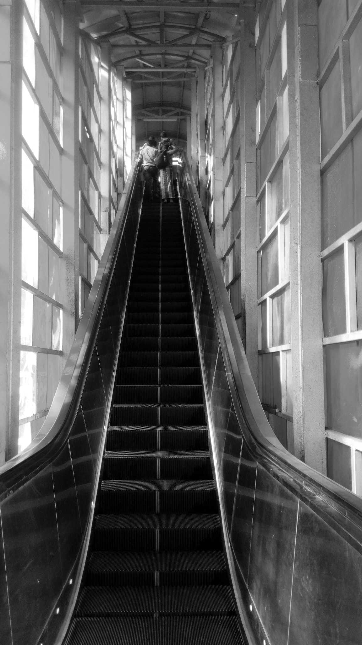 HTC D626Q sample photo. The rising stairs photography