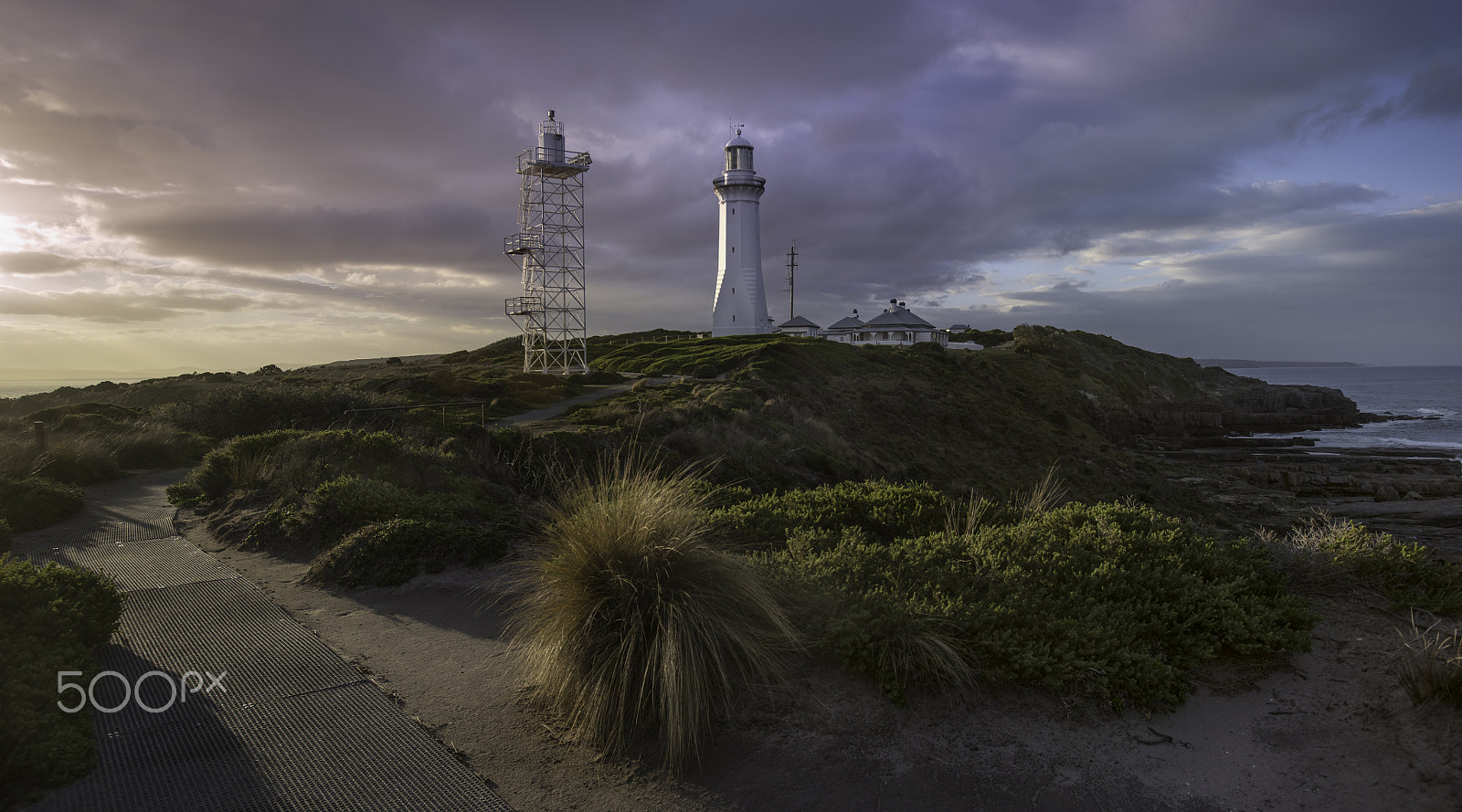 Nikon D810 + Nikon AF-S Nikkor 17-35mm F2.8D ED-IF sample photo. Green cape lighthouse photography