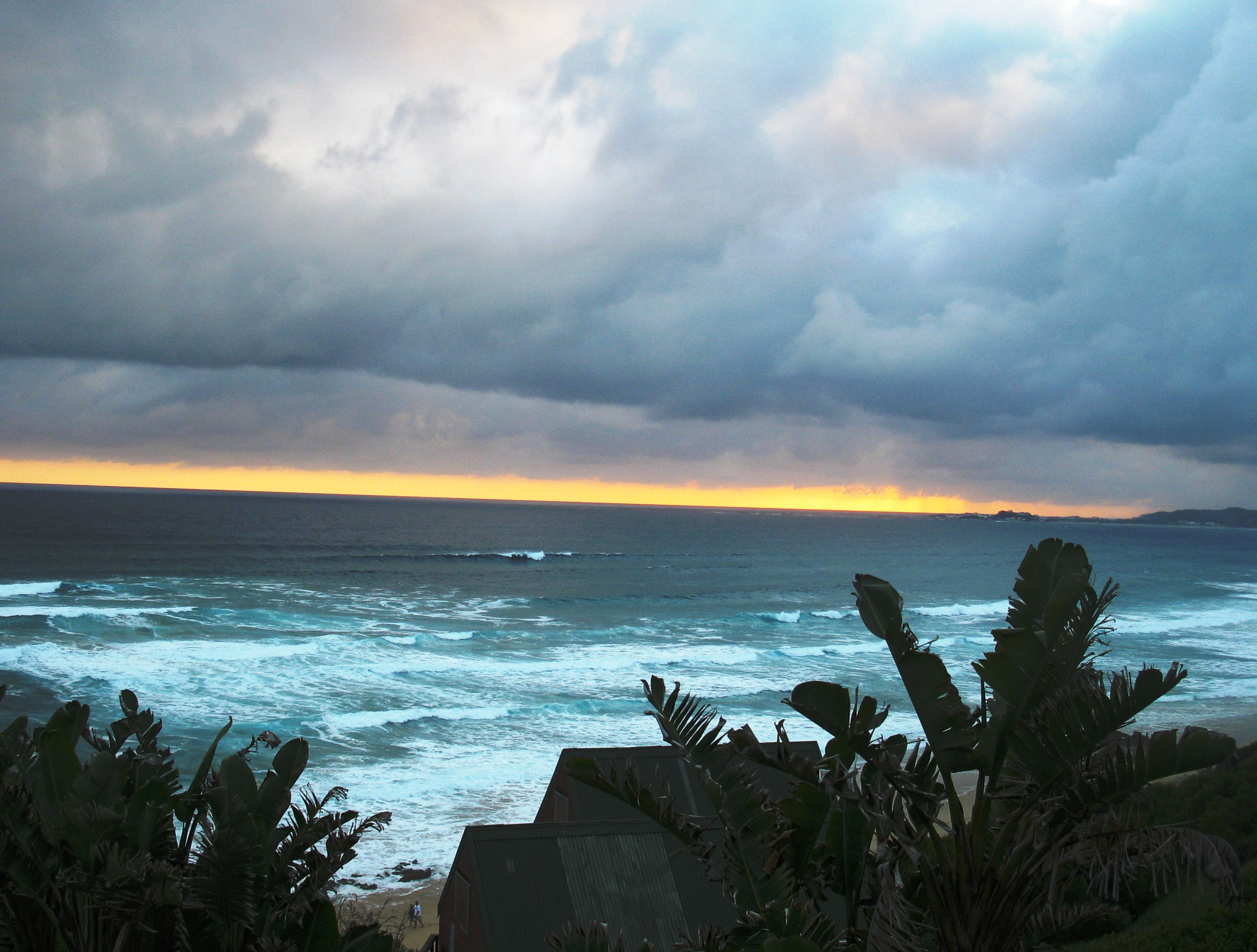 Canon PowerShot A2000 IS sample photo. Brenton on sea photography