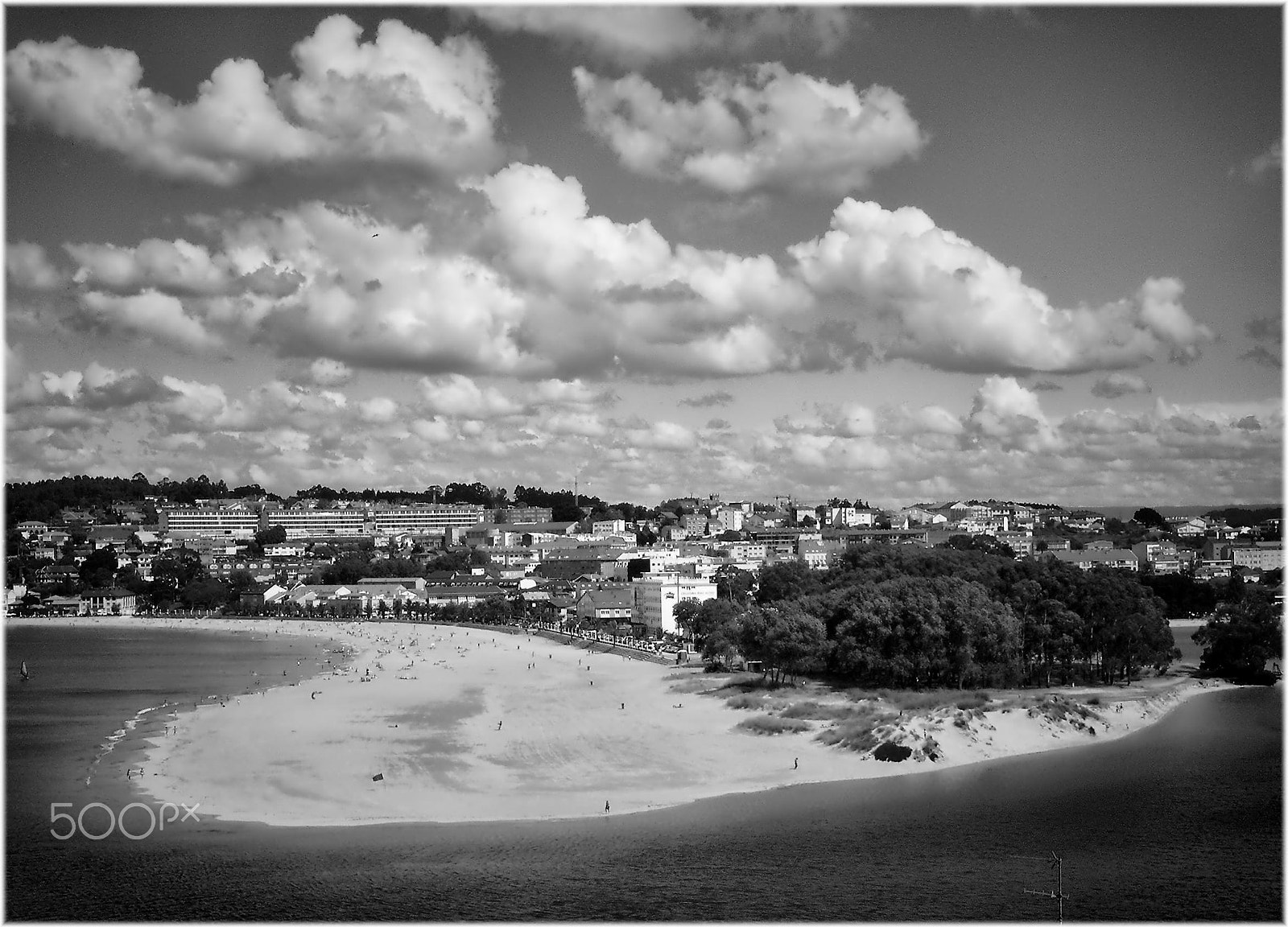 Nikon COOLPIX S4 sample photo. Playa de santa cristina photography