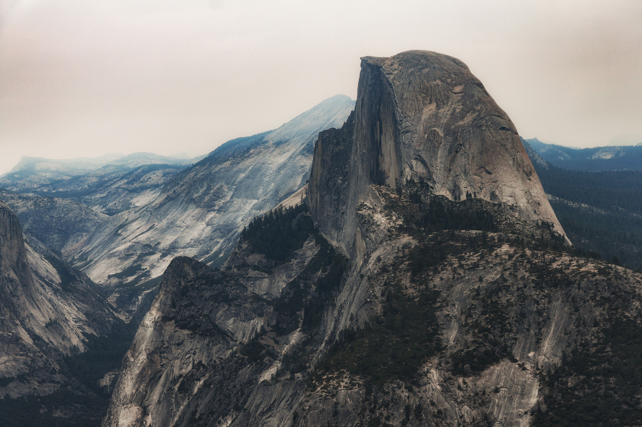 Canon EOS 500D (EOS Rebel T1i / EOS Kiss X3) sample photo. Half dome photography
