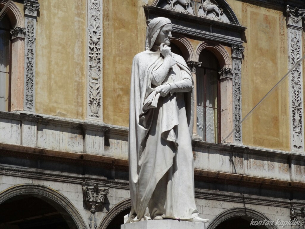 Sony Cyber-shot DSC-HX7V sample photo. Verona italy photography