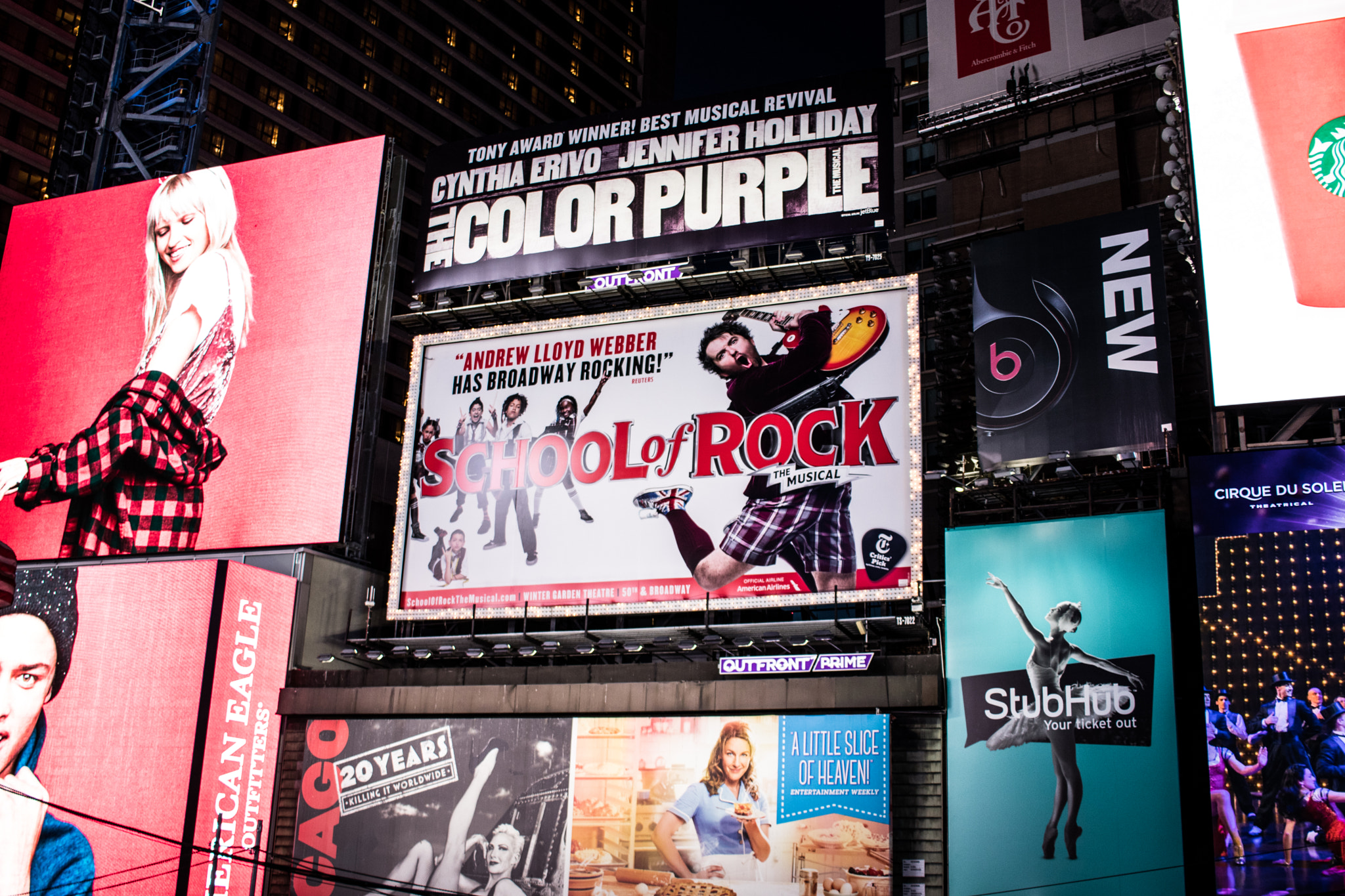Canon EF-S 24mm F2.8 STM sample photo. Times square adverts photography