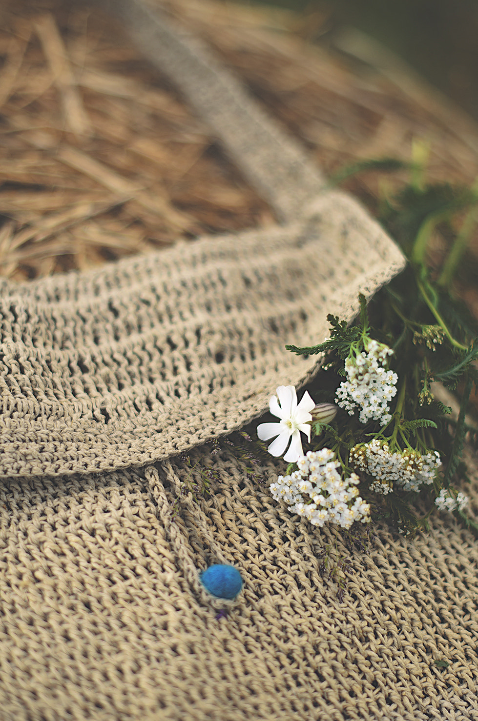Nikon D5100 + Nikon AF-S Nikkor 50mm F1.4G sample photo. Summer mood photography