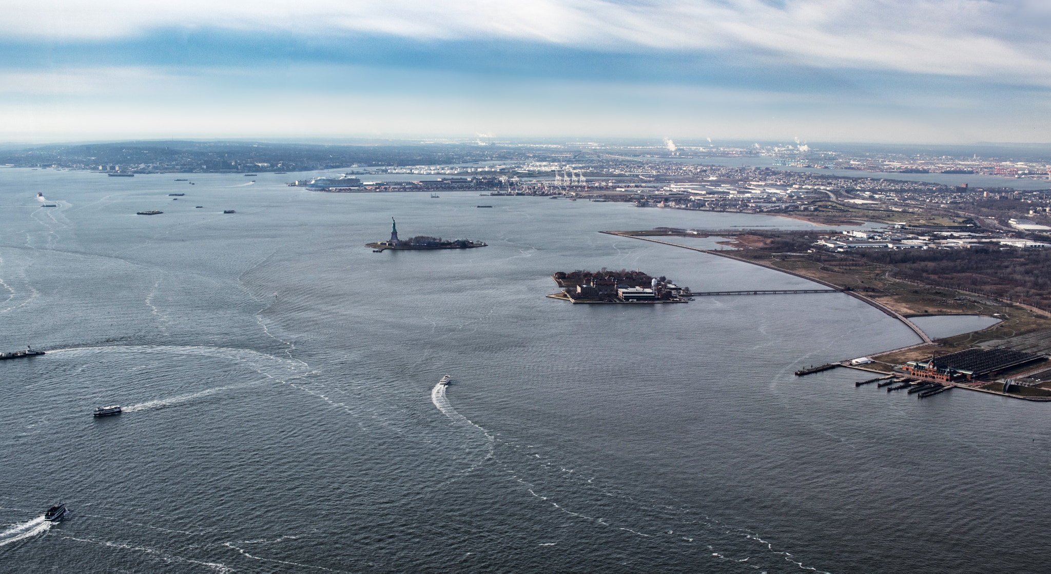 Canon EOS 80D sample photo. Lady liberty seen from the one world trade center photography