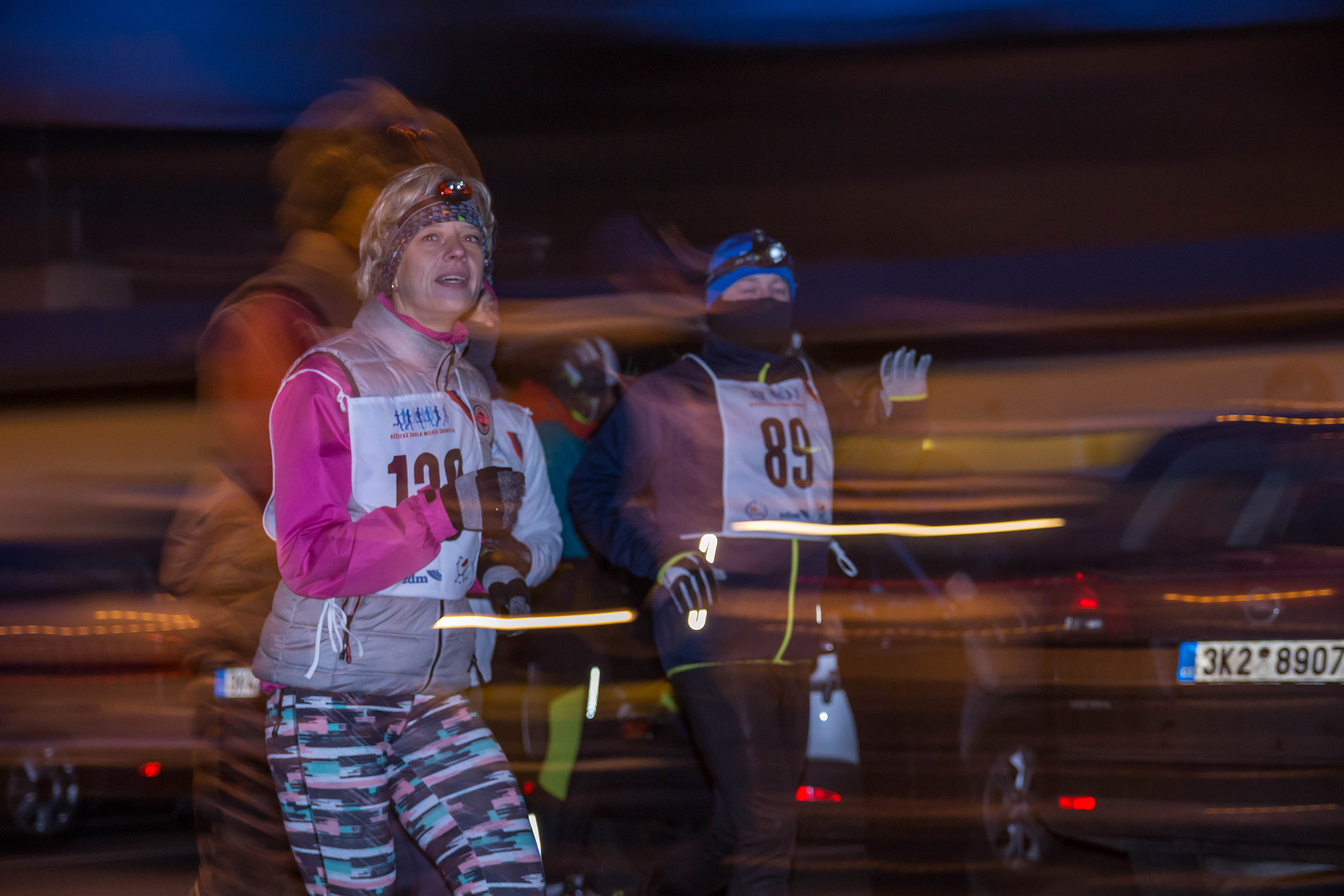 Canon EF-S 17-55mm F2.8 IS USM sample photo. Night runners photography
