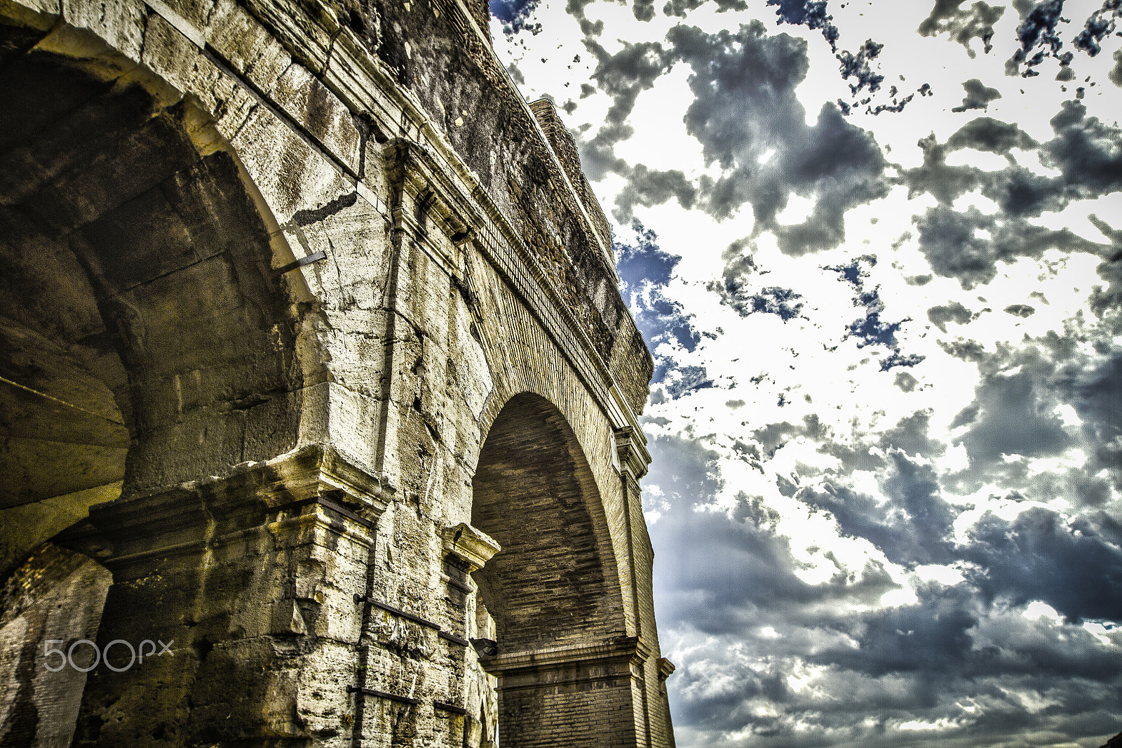 Canon EF 16-35mm F2.8L II USM sample photo. Antique stone architecture archs photography